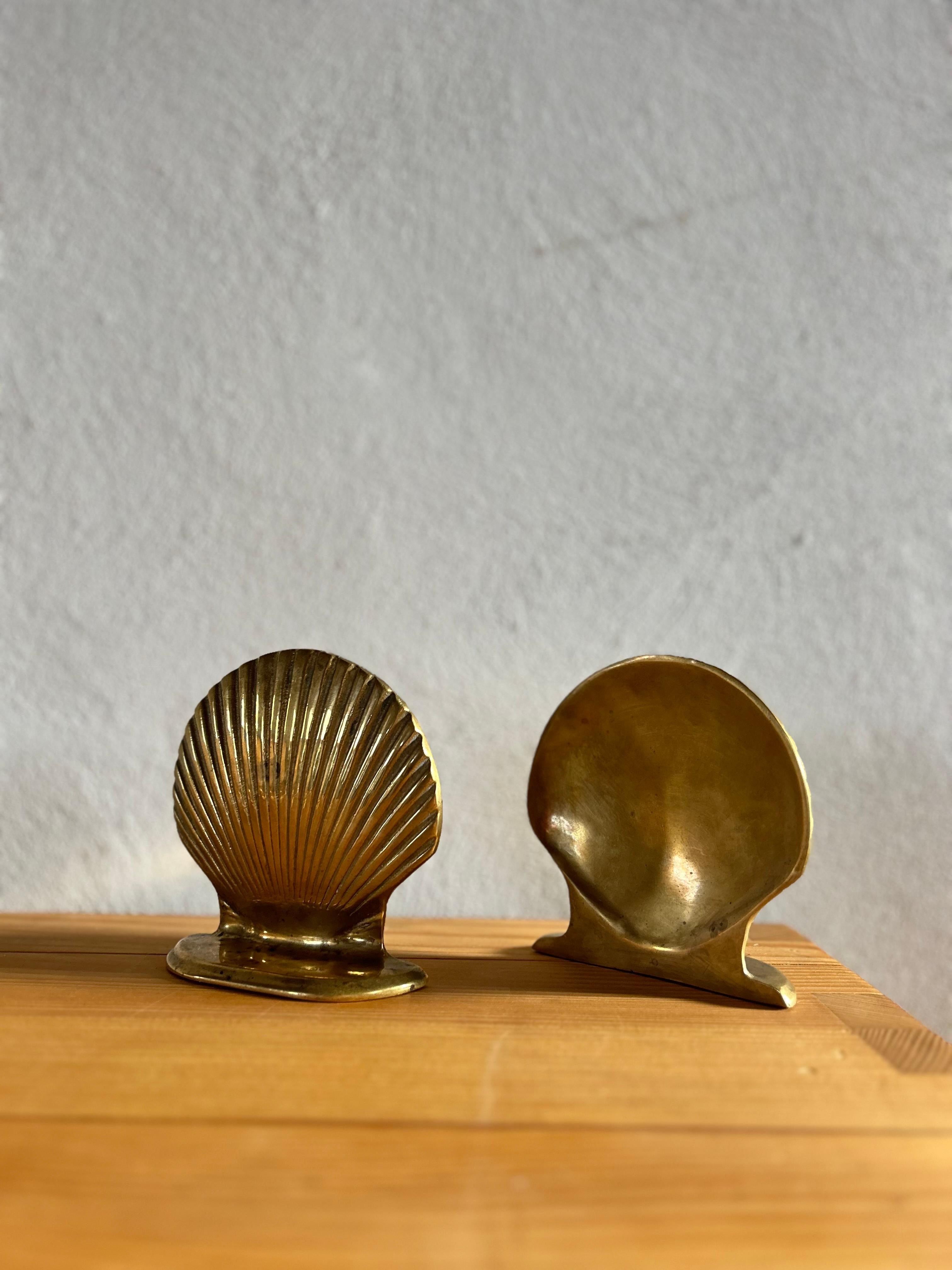 Patinated Pair of Sculptural Brass Clam Shell Bookends 1990’s 