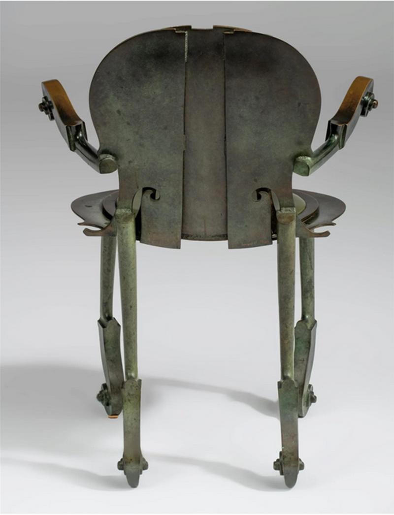 Moulage Paire de fauteuils sculpturaux en bronze par Arman Fernandez en vente