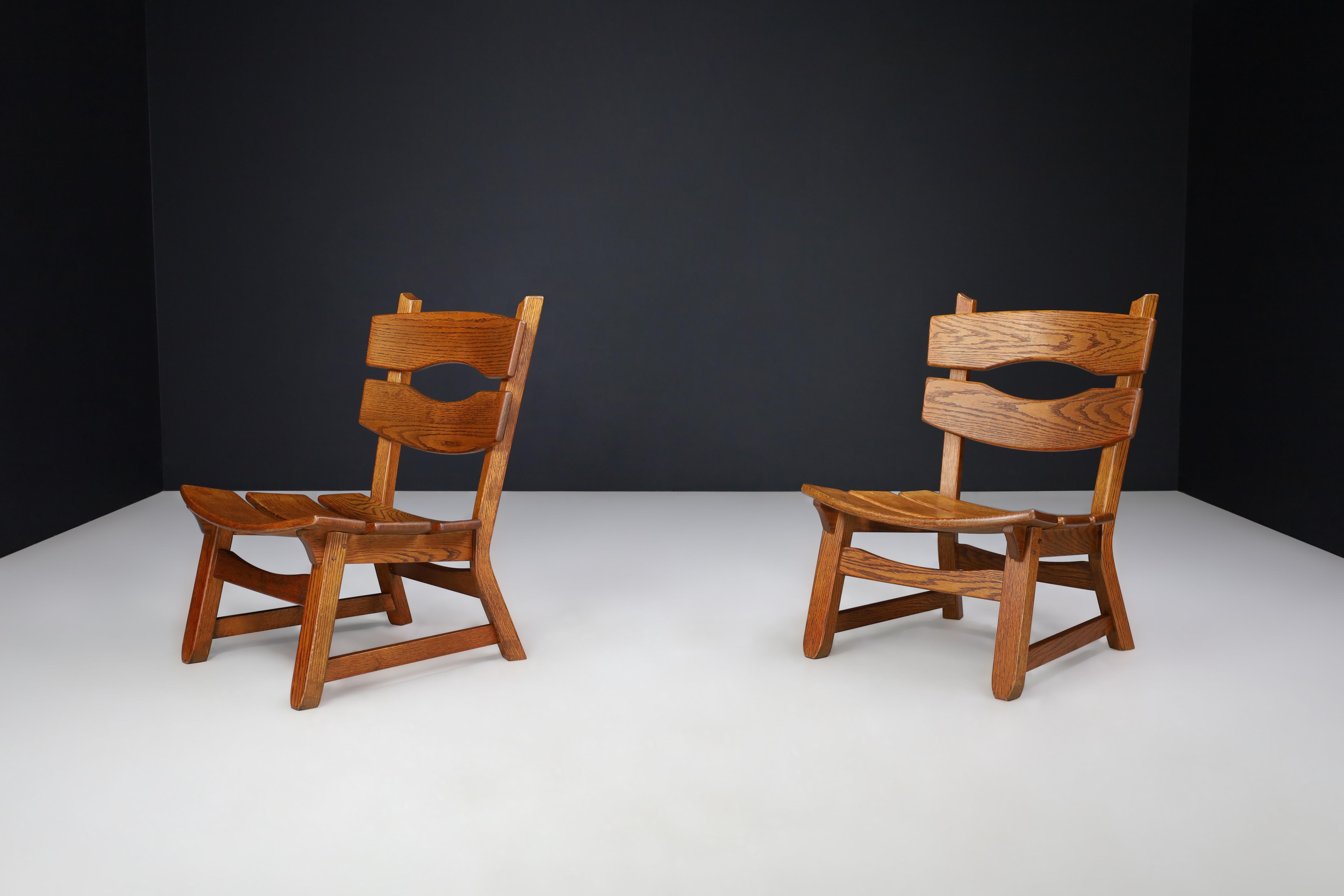 Pair of Sculptural Brutalist Oak Lounge Chairs, France, 1960s For Sale 7
