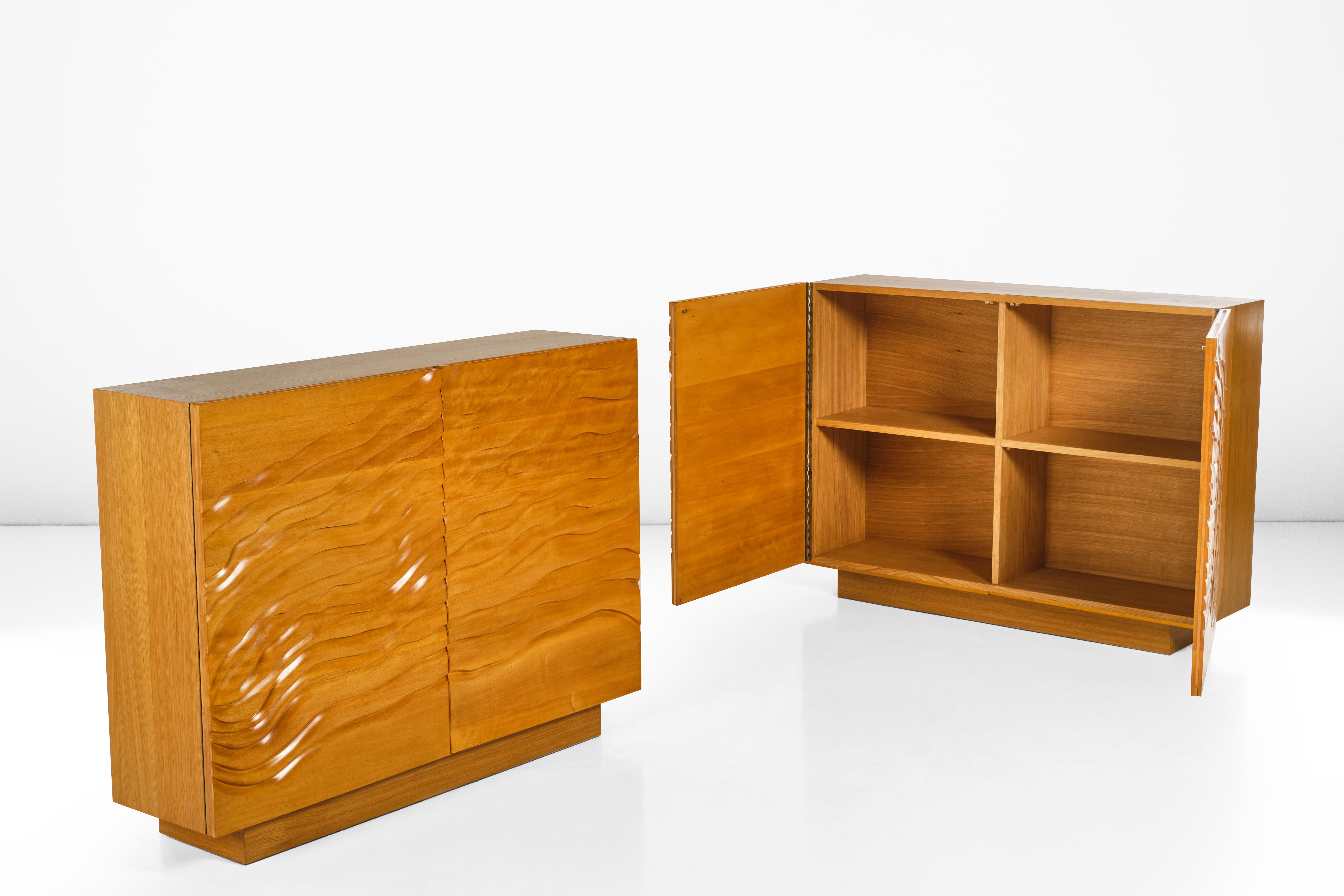 Mid-20th Century Pair of Sculptural Cabinets, Italian Design, 1960 circa For Sale