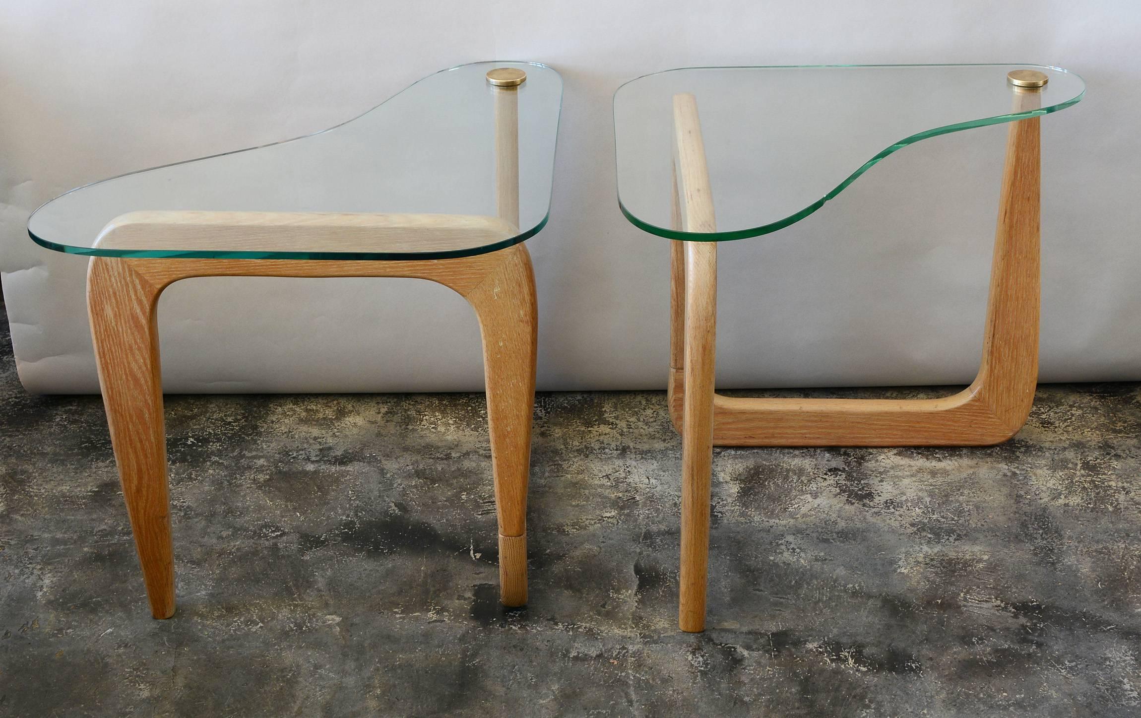 Pair of Sculptural Cerused Oak and Glass End Tables In Good Condition In San Mateo, CA