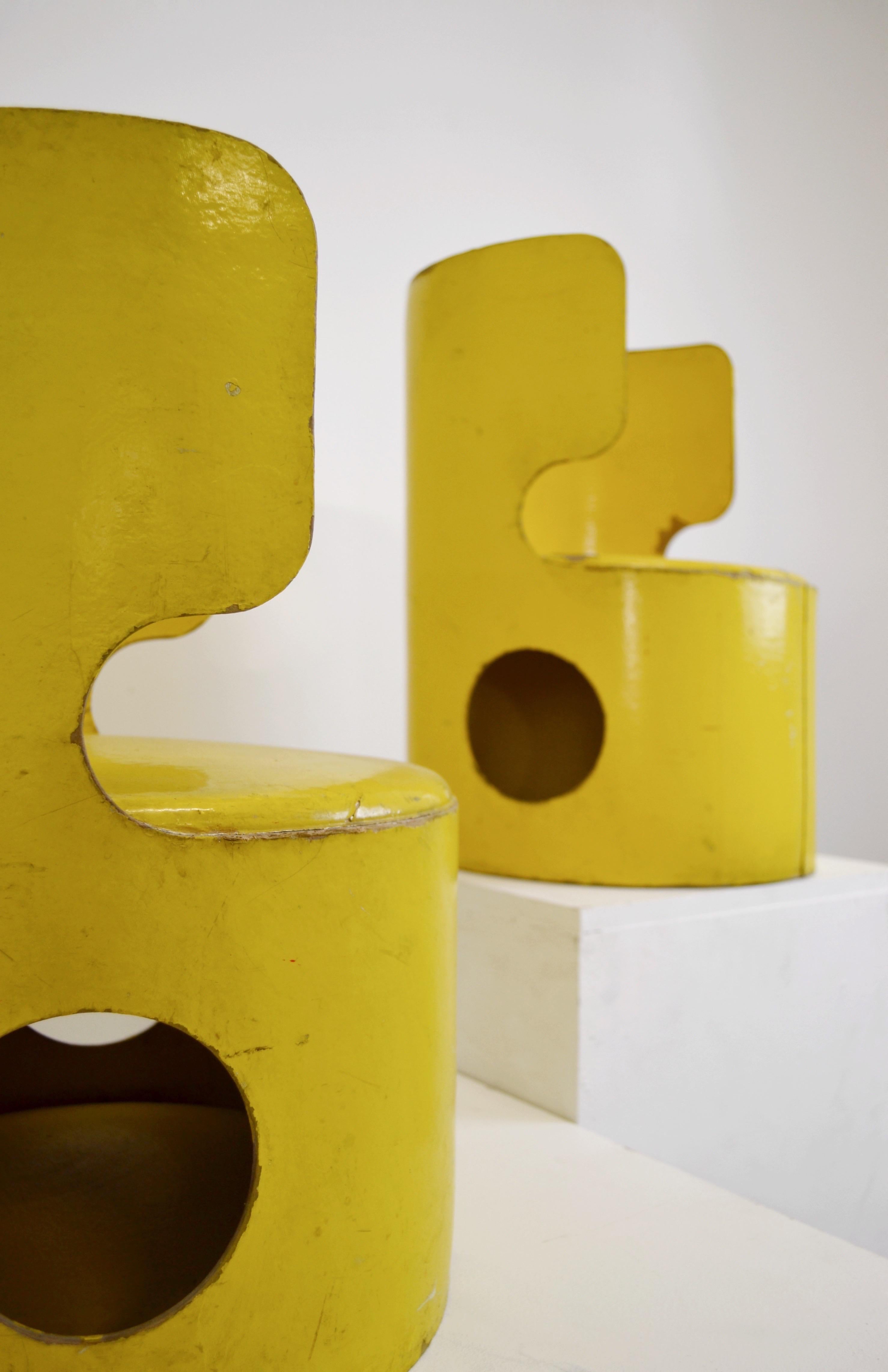 Pair of Sculptural Children’s Chairs by Jean-Louis Avril, France, 1970s In Good Condition For Sale In SOTTEVILLE-LÈS-ROUEN, FR