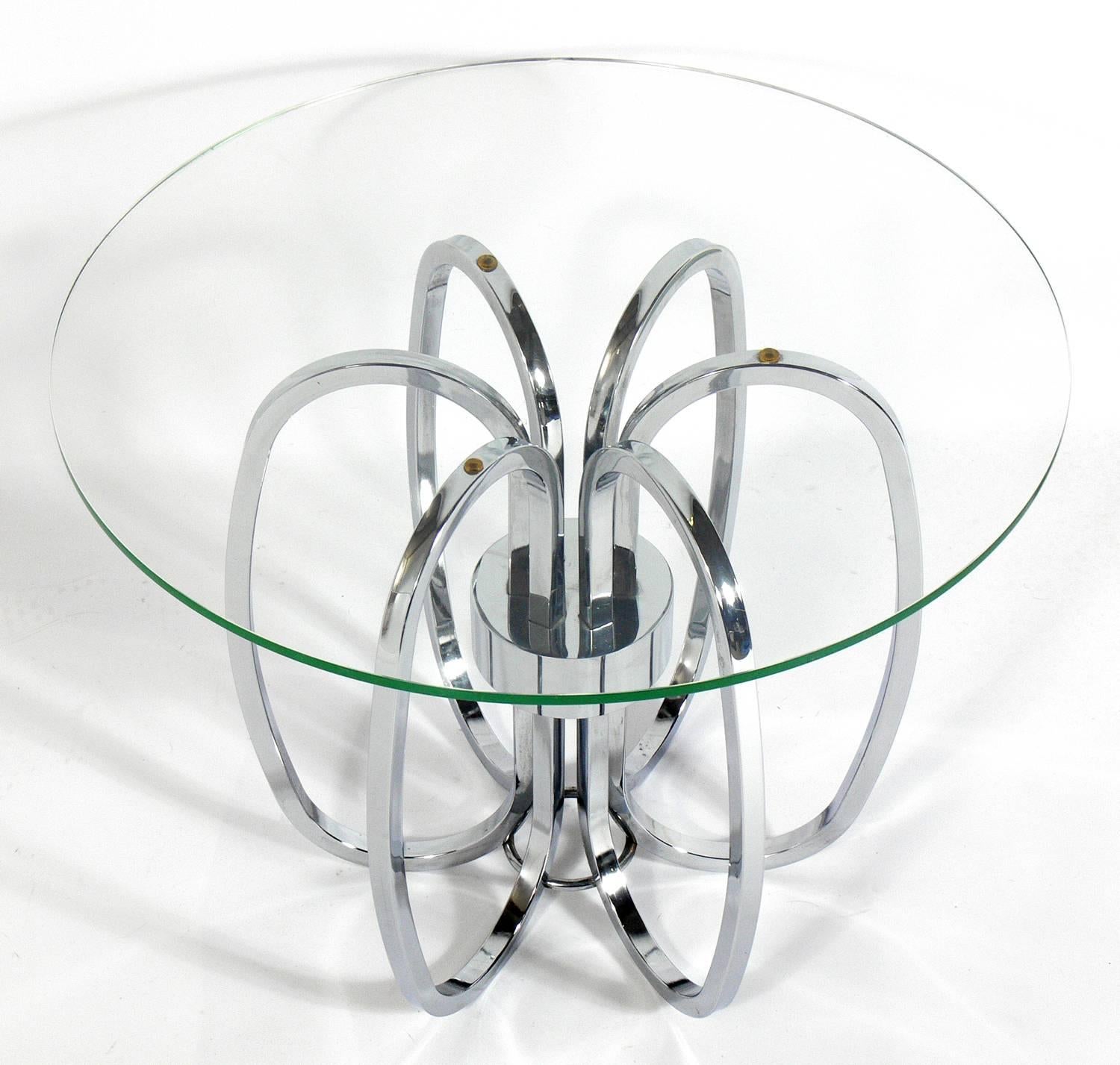 Américain Paire de tables sculpturales en chrome en forme de boucles en vente