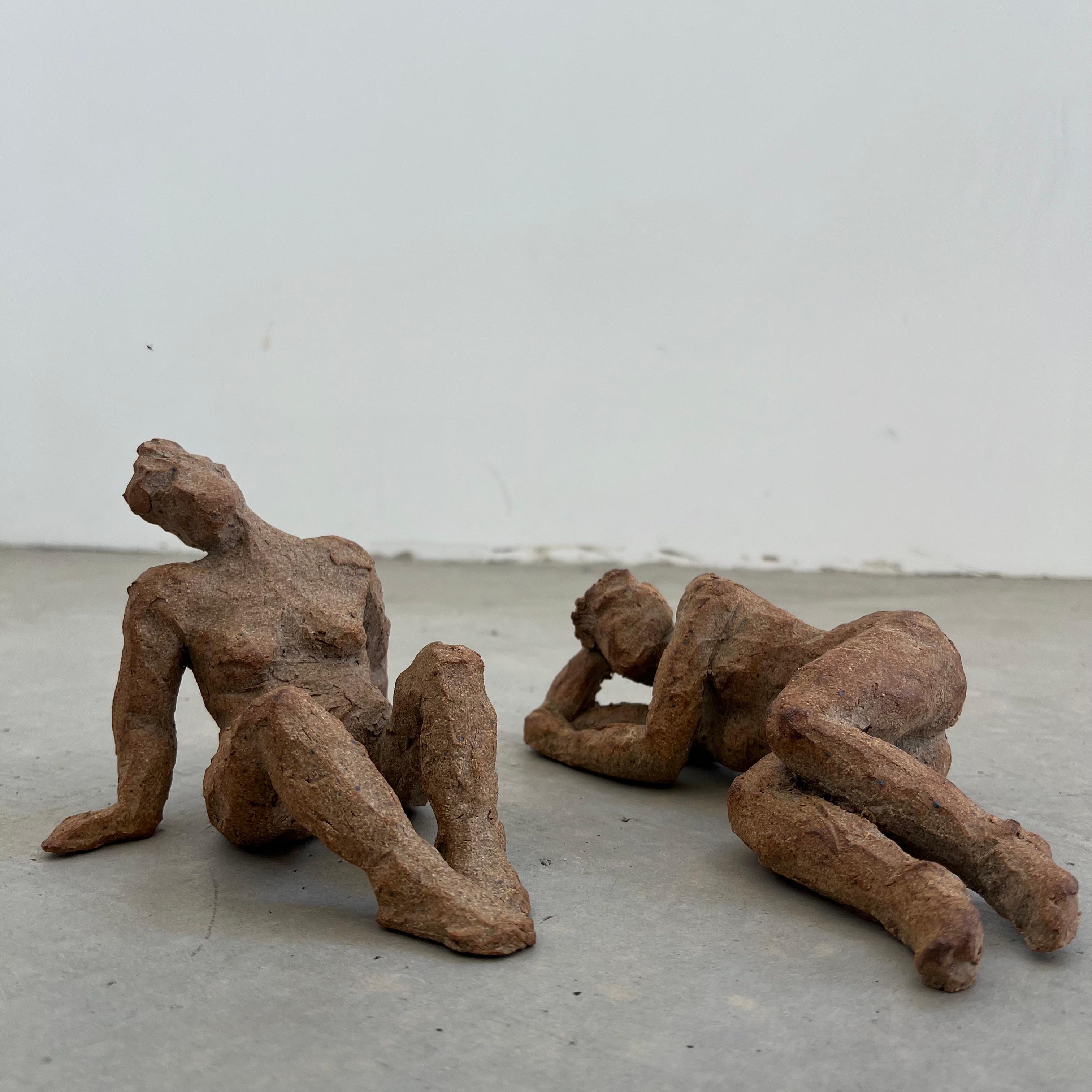 Argilla Coppia di figure scultoree in gres, 2025 USA in vendita