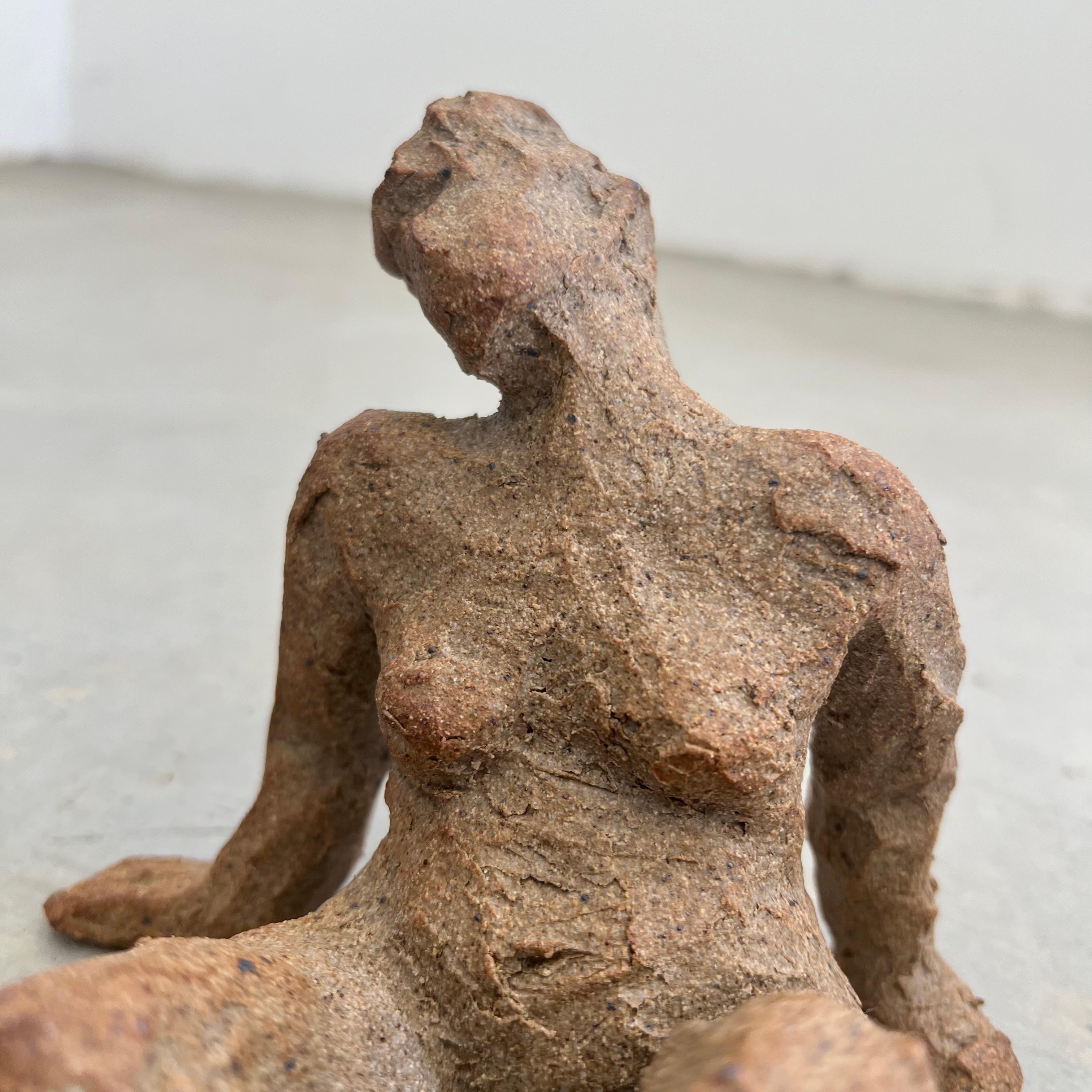Coppia di figure scultoree in gres, 2025 USA in vendita 3