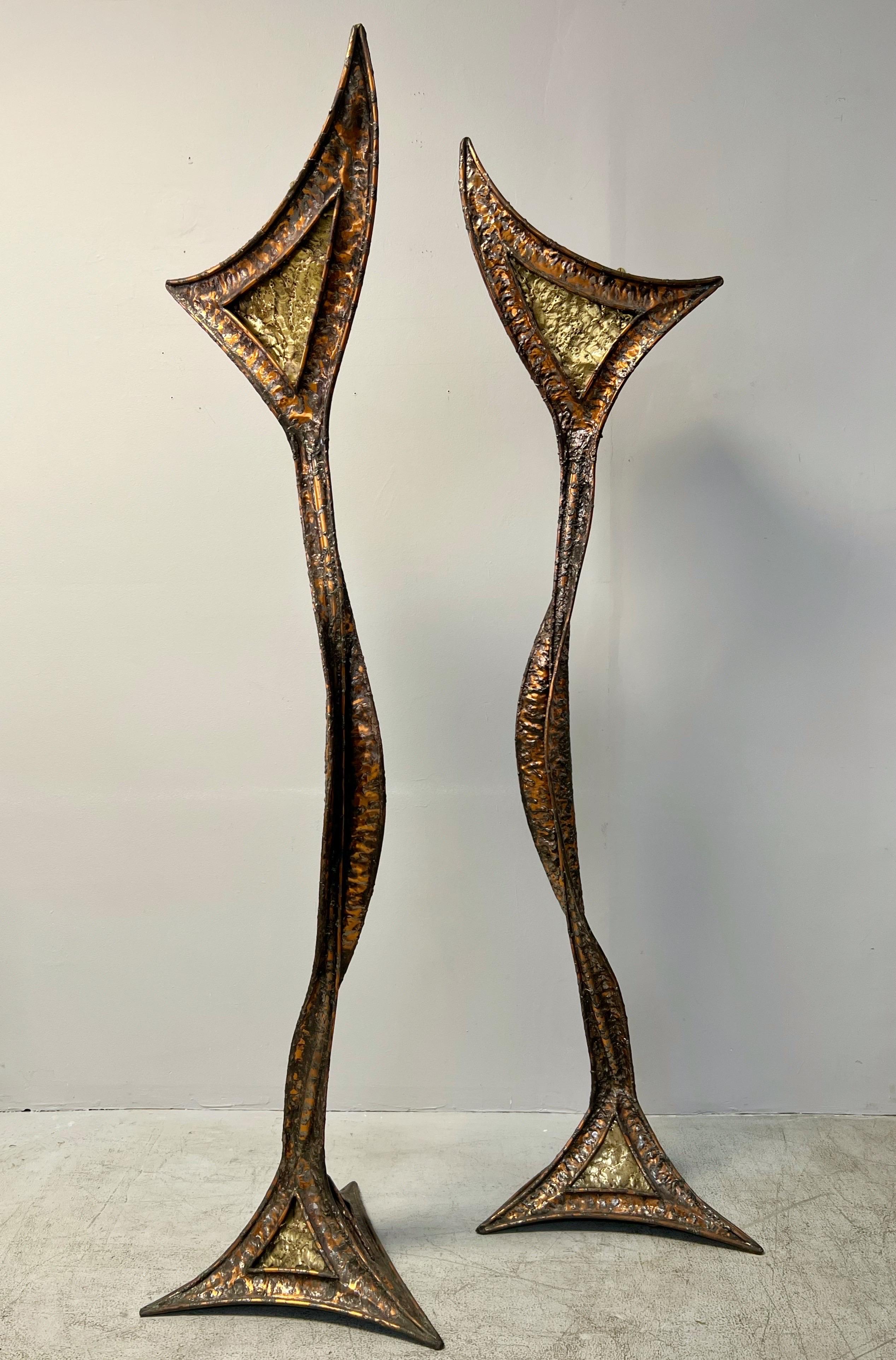 Pair of Sculptural French Studio Floor Lamps Torchieres, 1970s In Good Condition For Sale In Miami, FL