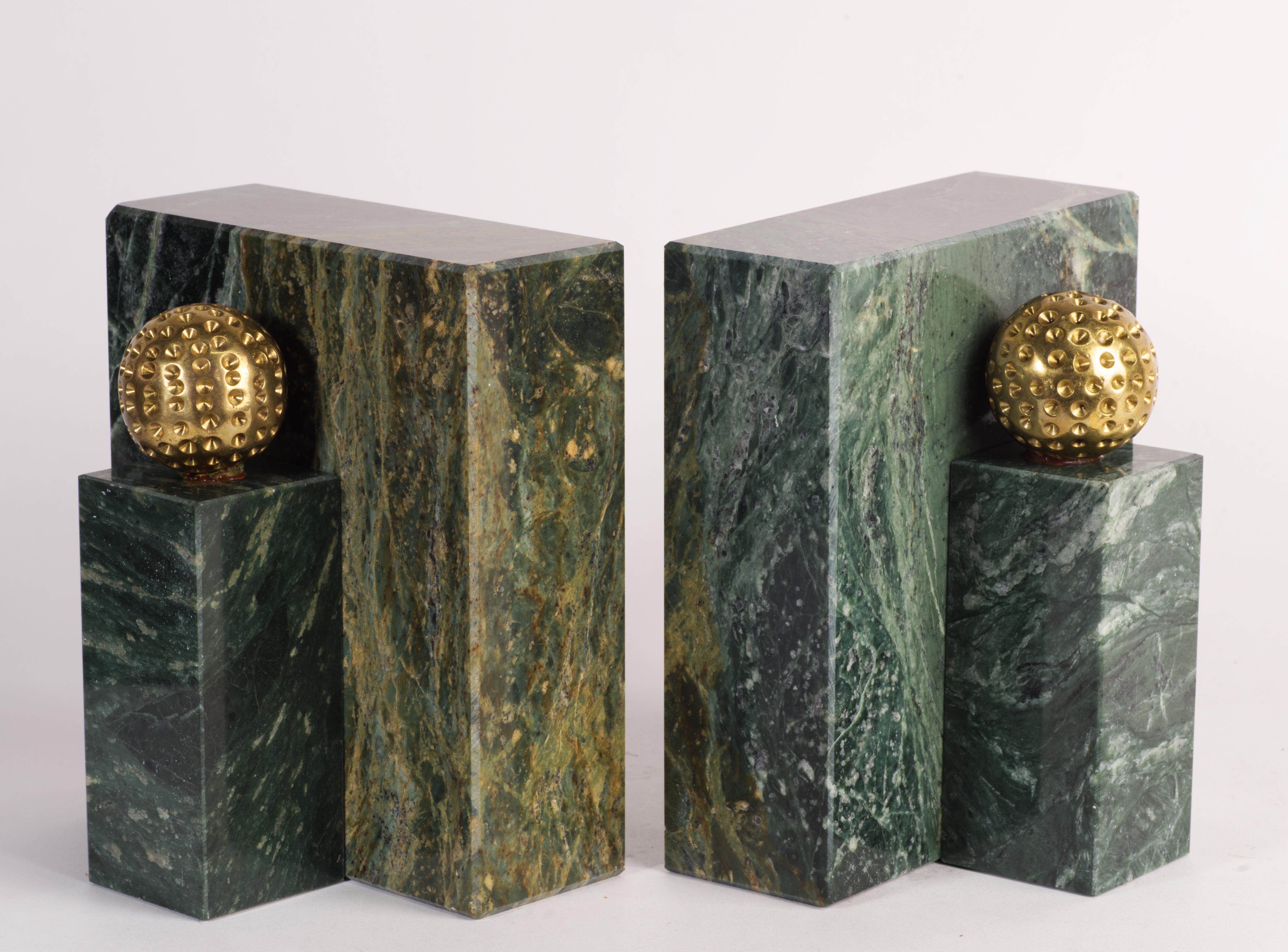 Pair of Sculptural Green Marble Bookends with Brass Golf Balls Accents In Good Condition In Clifton Springs, NY