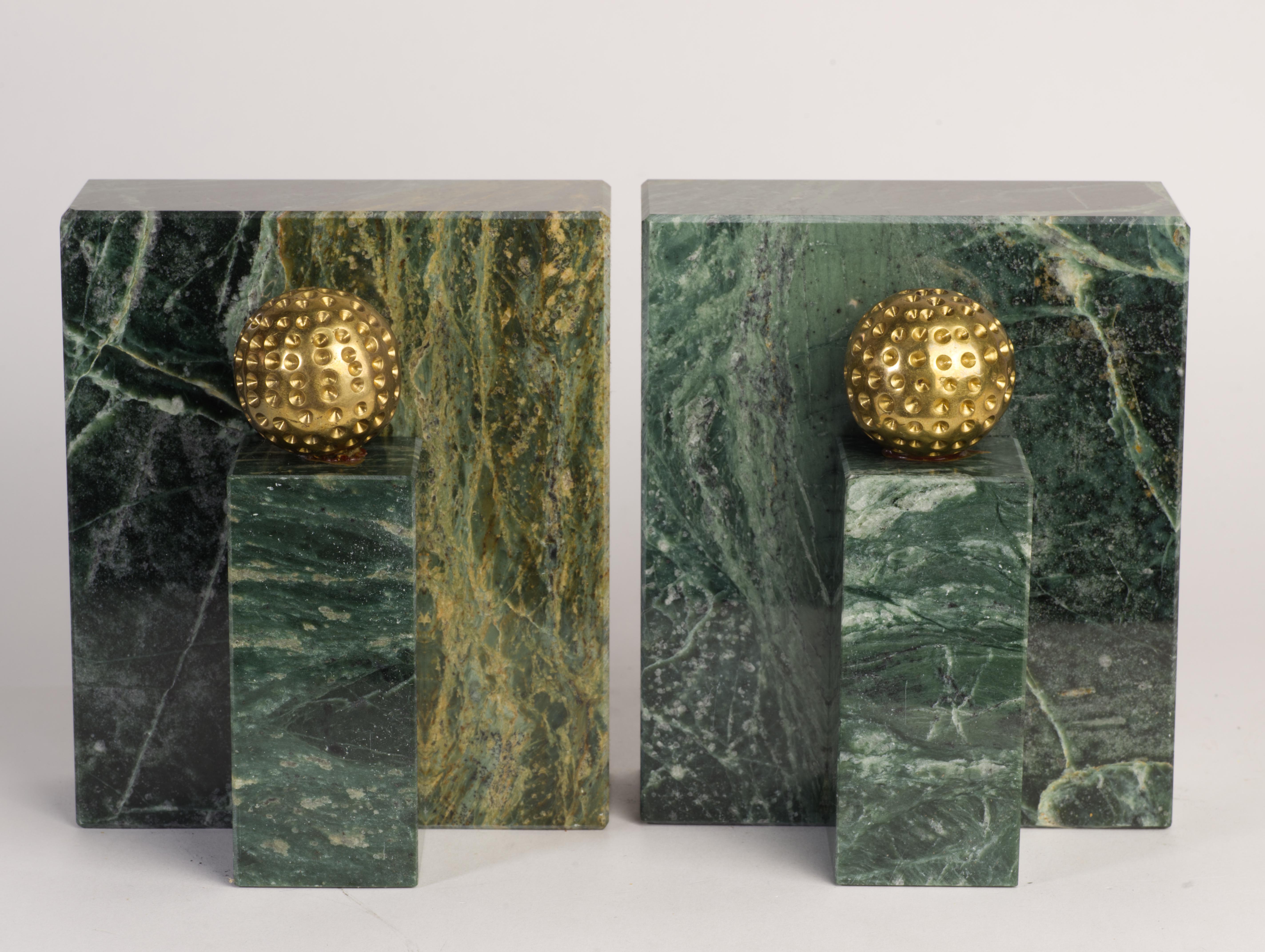 20th Century Pair of Sculptural Green Marble Bookends with Brass Golf Balls Accents