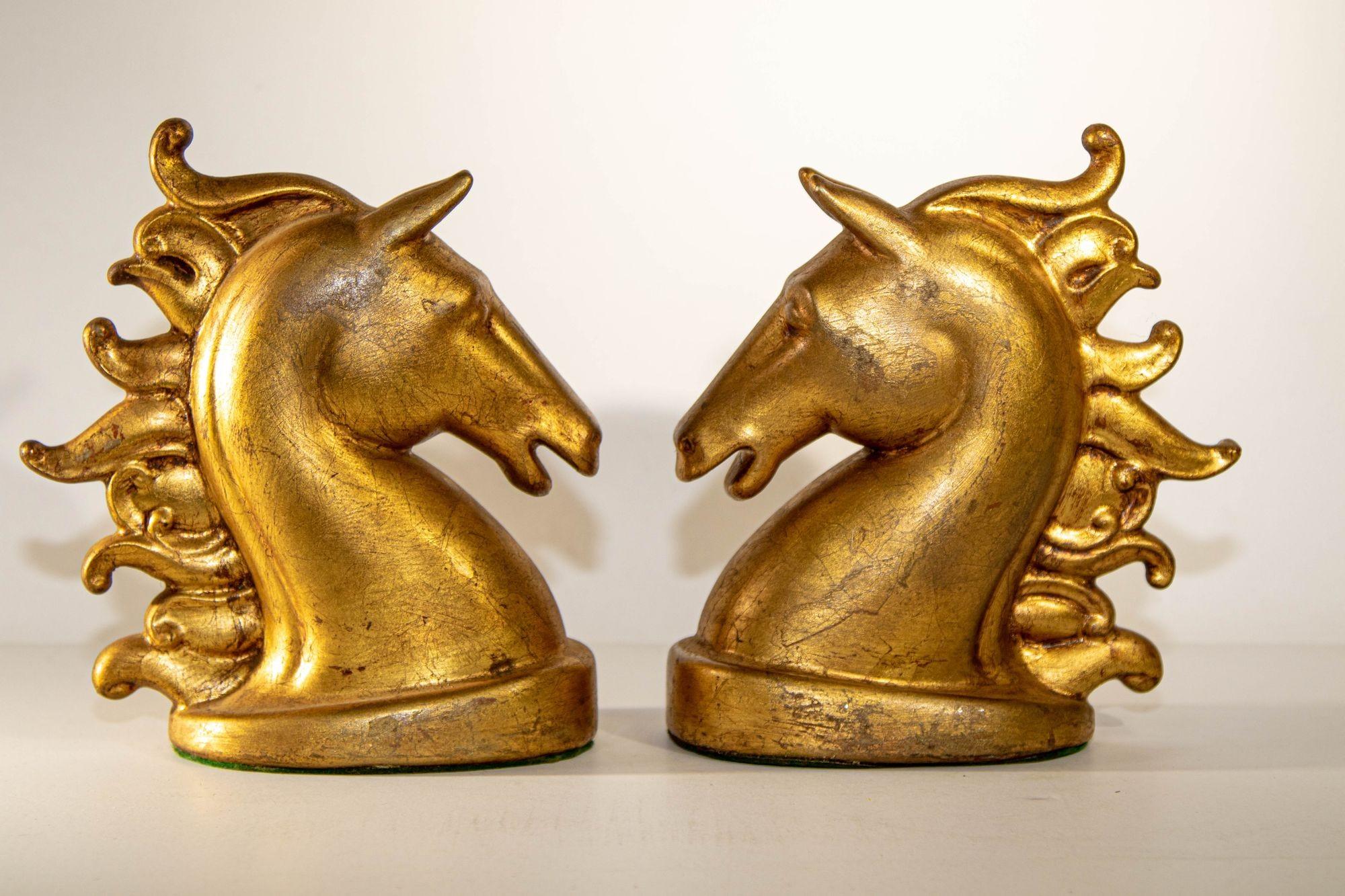 Pair of Sculptural Horse Head Gilt Bookends Art Deco 1950s Equestrian Decor In Good Condition In North Hollywood, CA