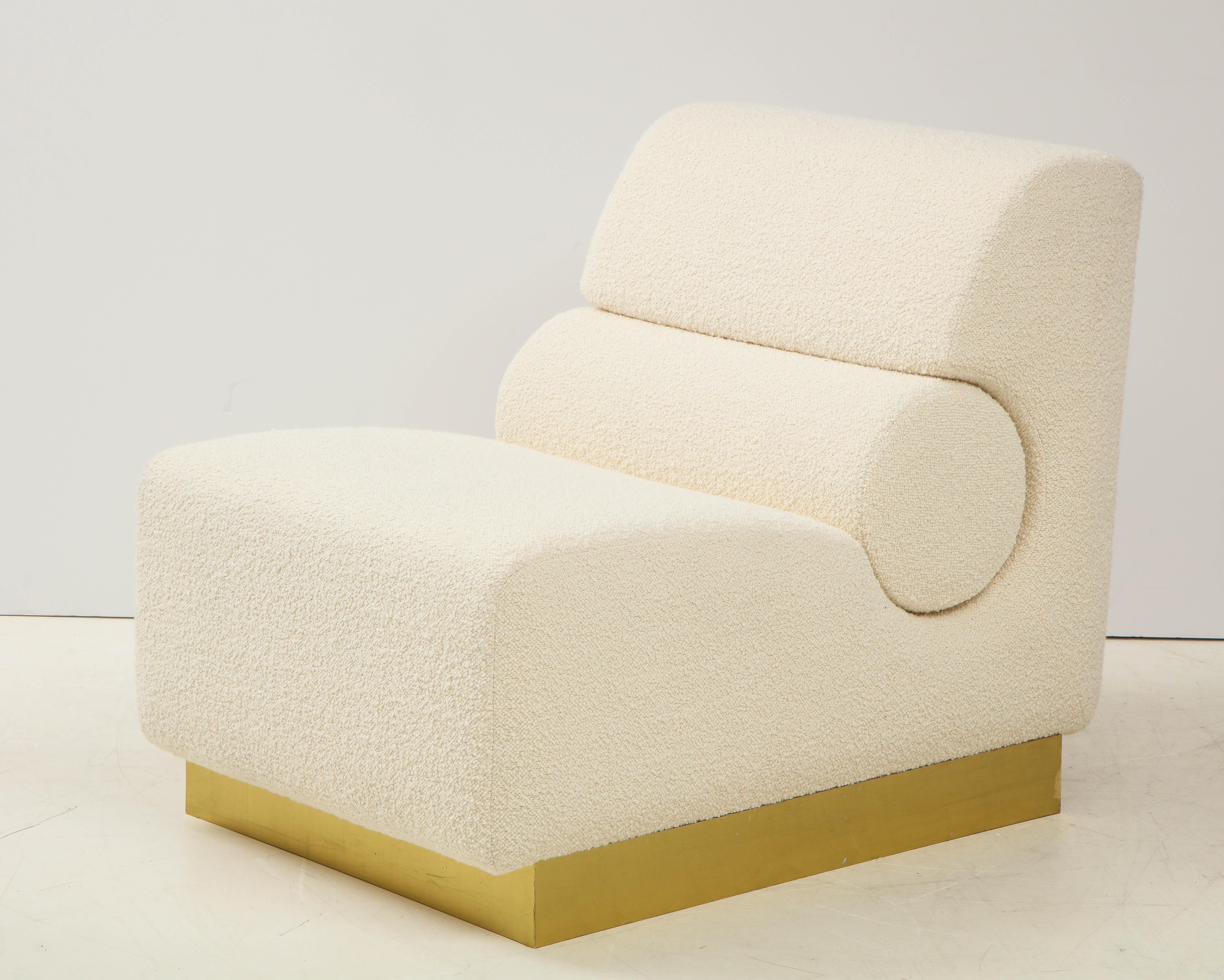 Pair of Sculptural Lounge Chairs in Ivory Boucle and Brass Base, Italy, New 1
