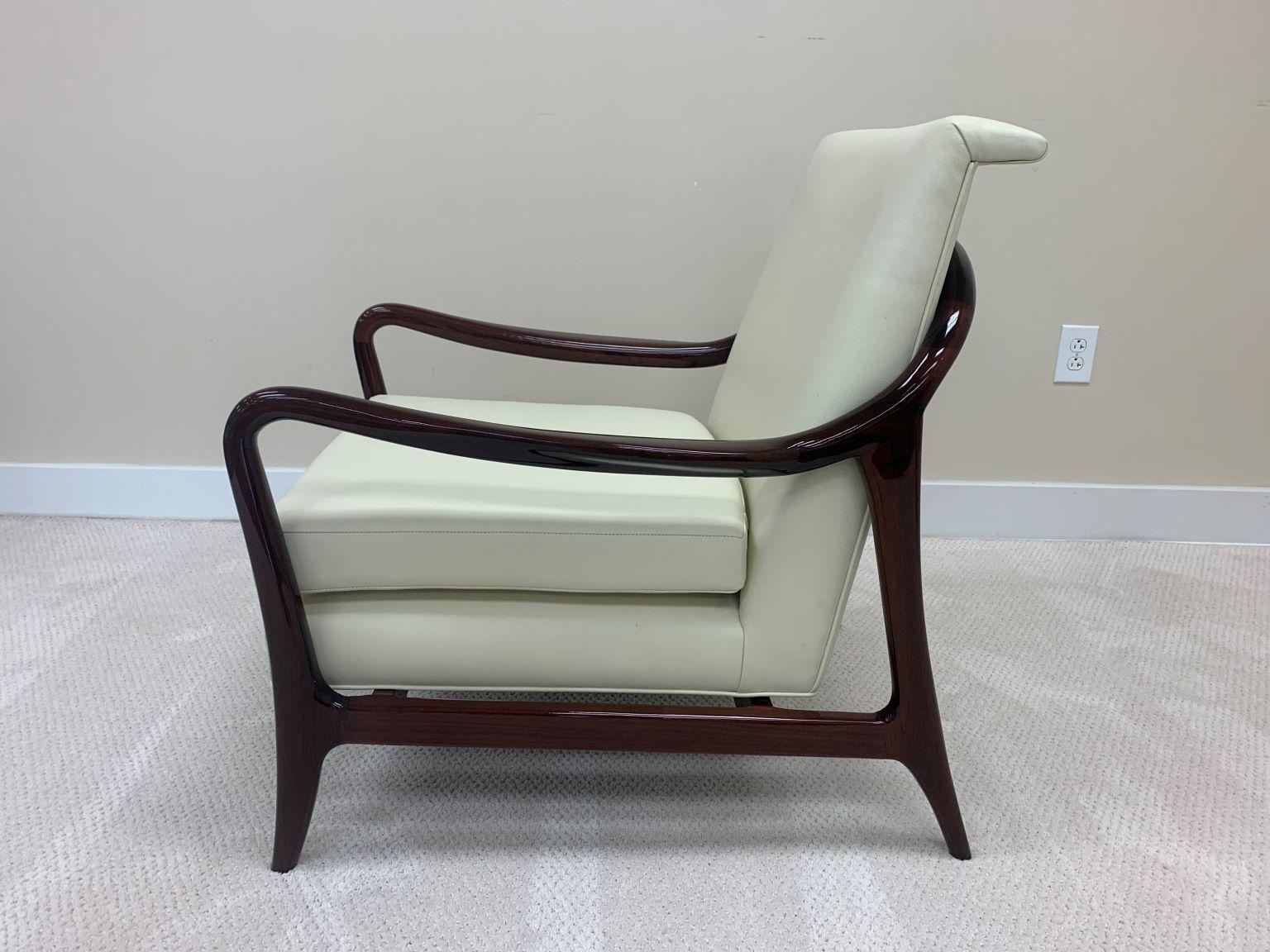 Pair of Sculptural Mid-Century Kagan Style Walnut and Leather Lounge Chairs 3