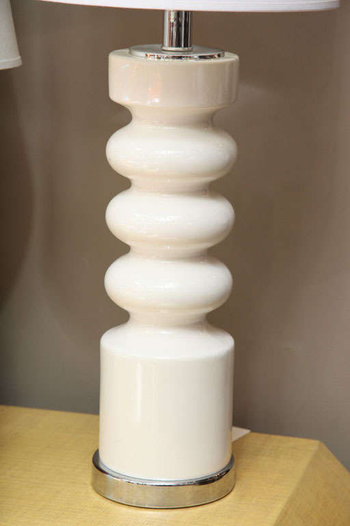 American Pair of Sculptural Midcentury White Ceramic Table Lamps
