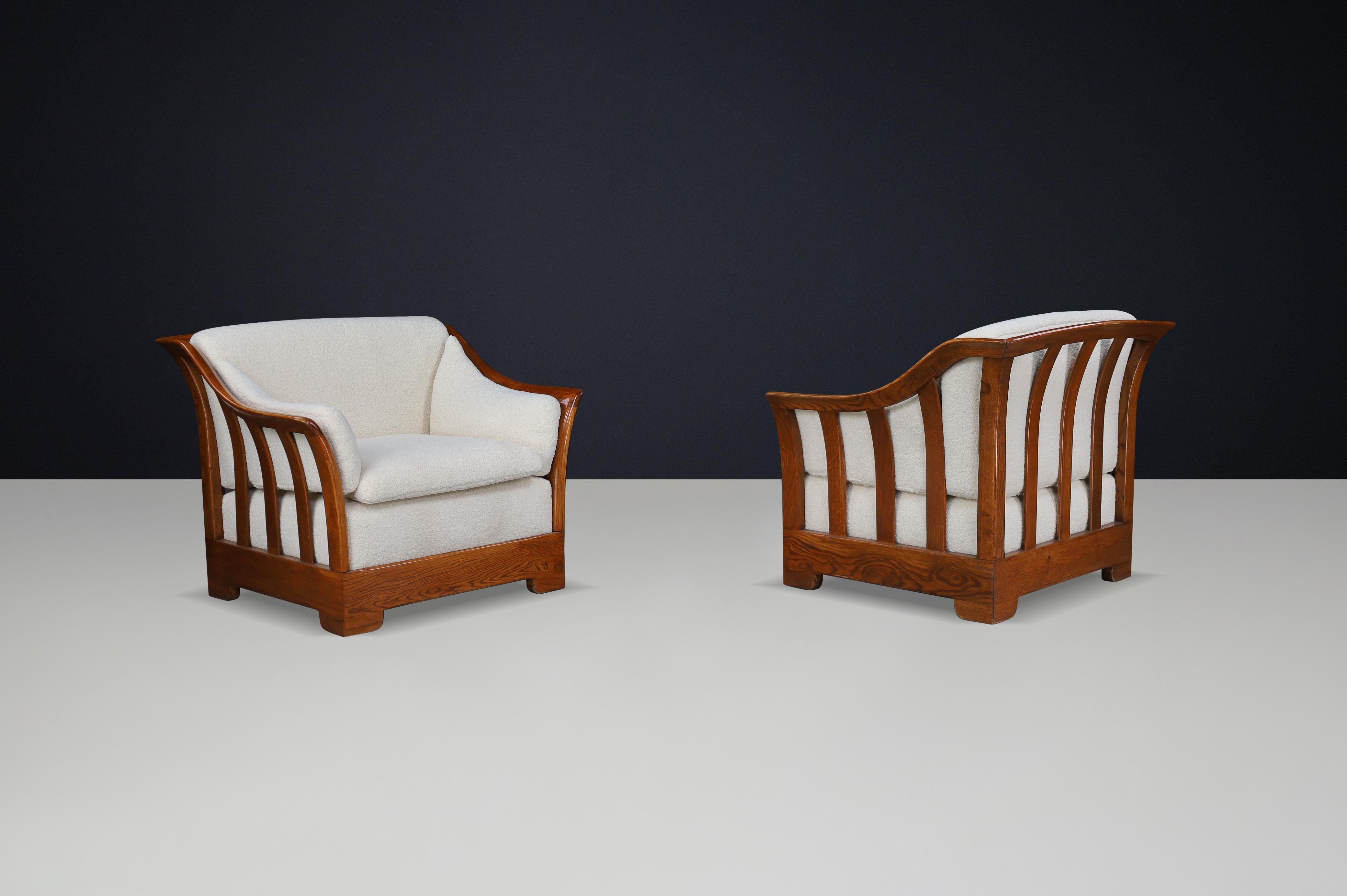 Pareja de Sillones Escultóricos Mobil Girgi XL en Bouclé Teddy, Italia, años 60 en venta 1