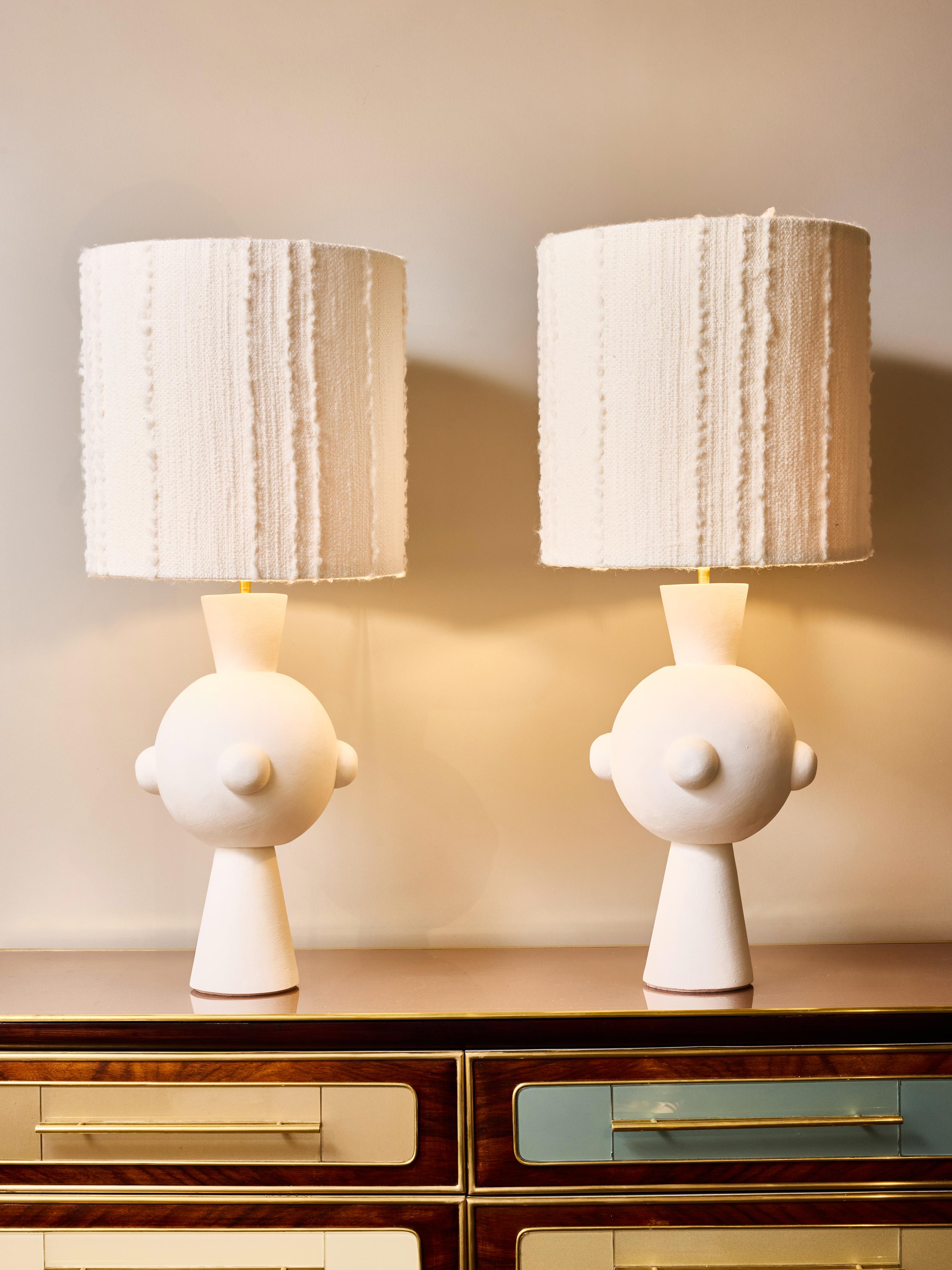 French Pair of Sculptural Modern Plaster Table Lamps For Sale