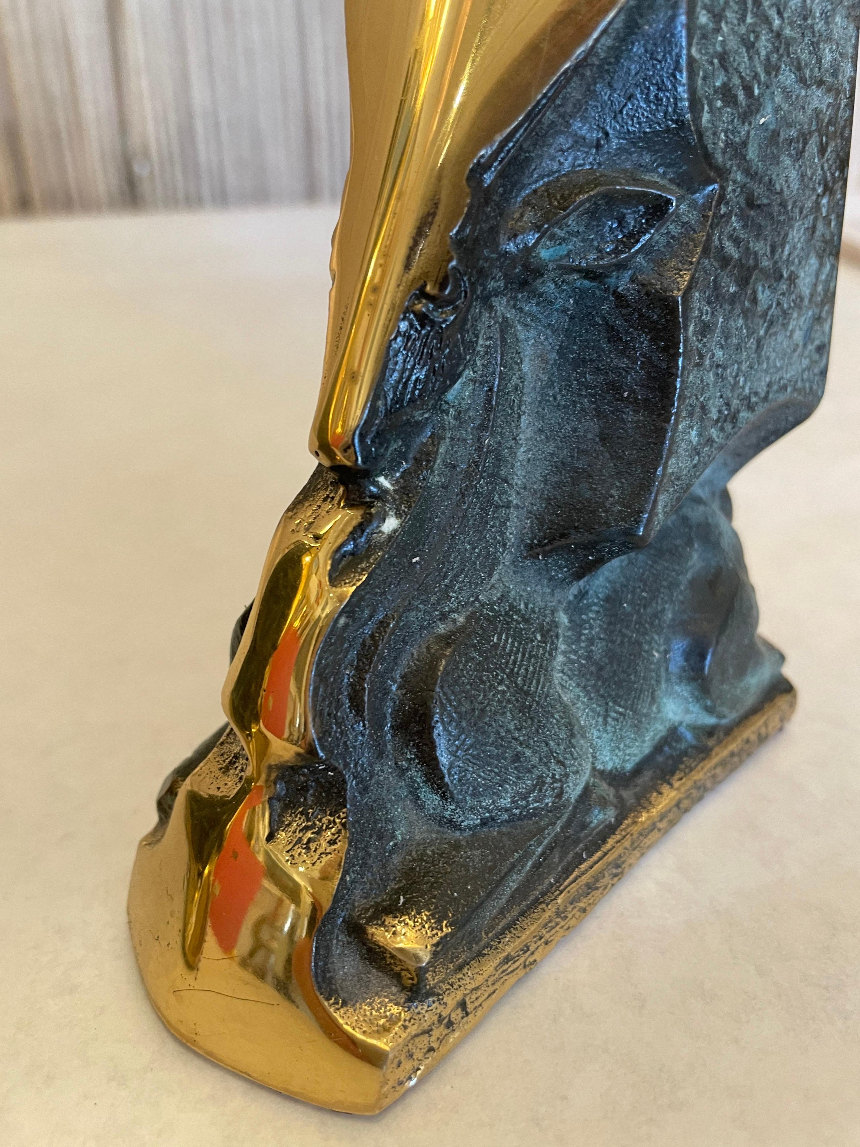 Pair of Sculptural Modernist Sandcast Bronze Bookends In Good Condition In East Hampton, NY