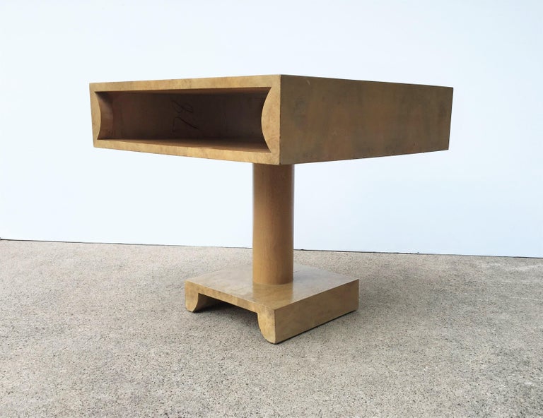Pair of sculptural Nightstands or End Tables in Style of Tommi