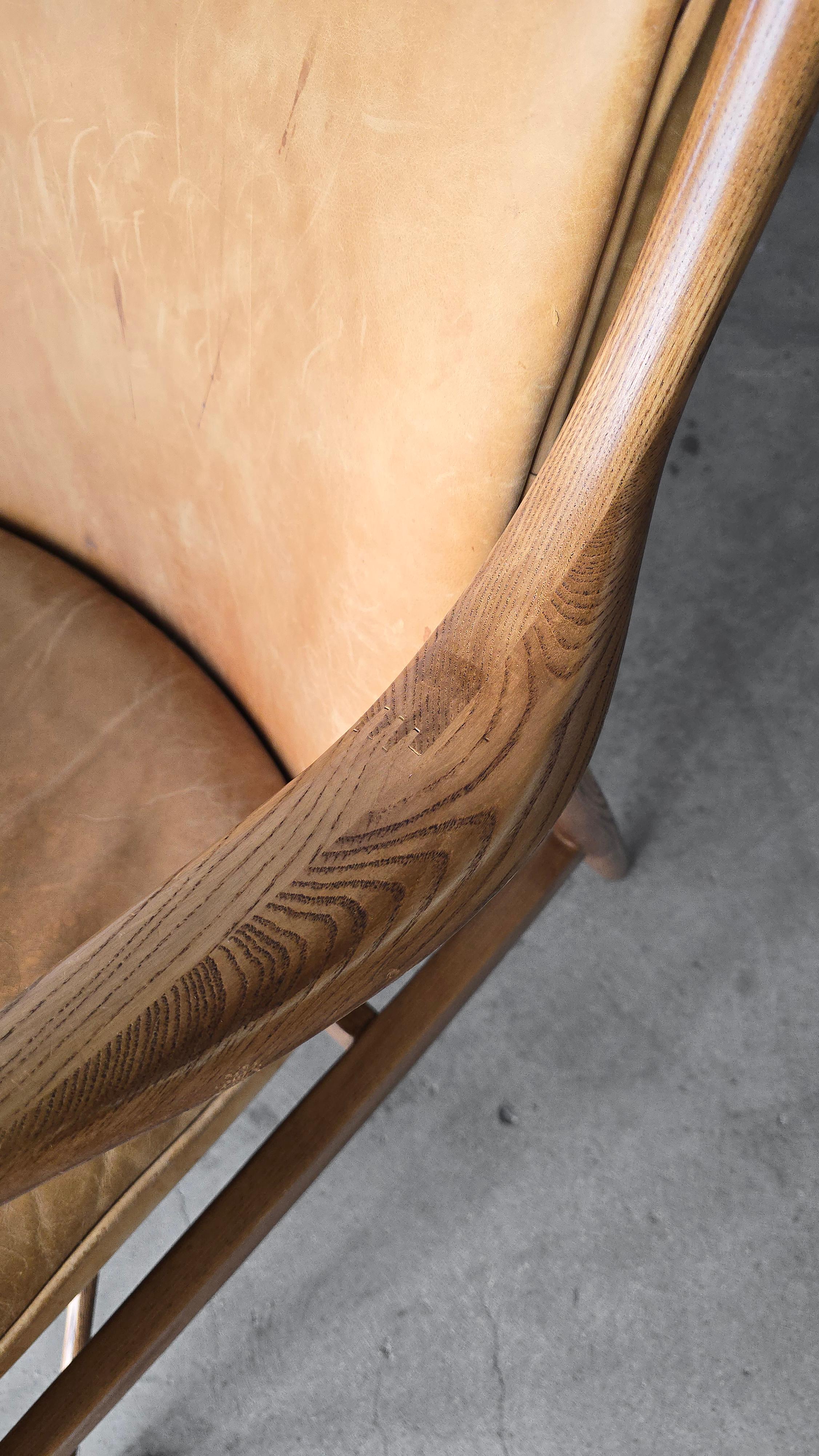 Pair of Sculptural Oak and Leather Danish Lounge Chairs For Sale 3