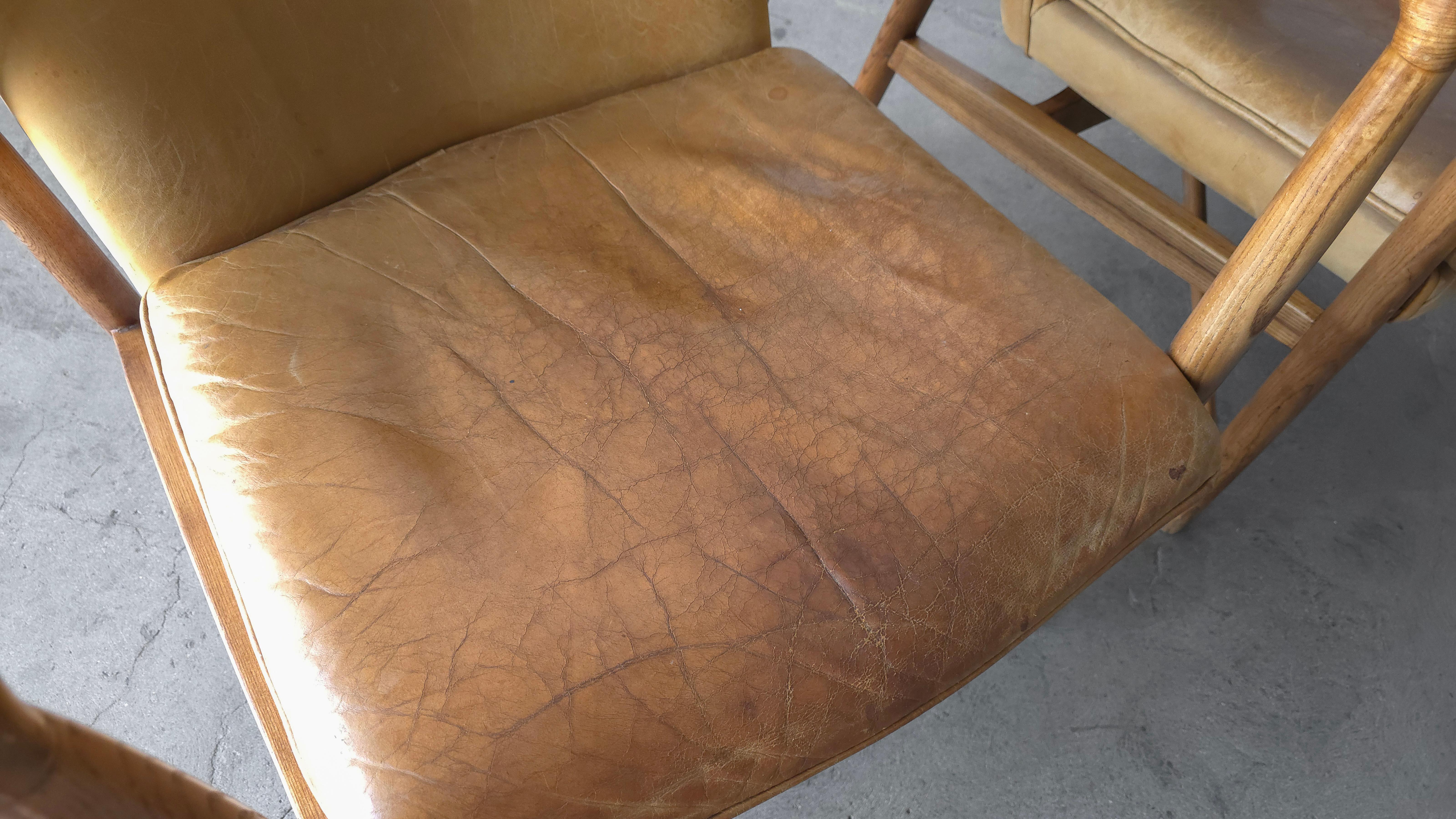 Pair of Sculptural Oak and Leather Danish Lounge Chairs For Sale 4