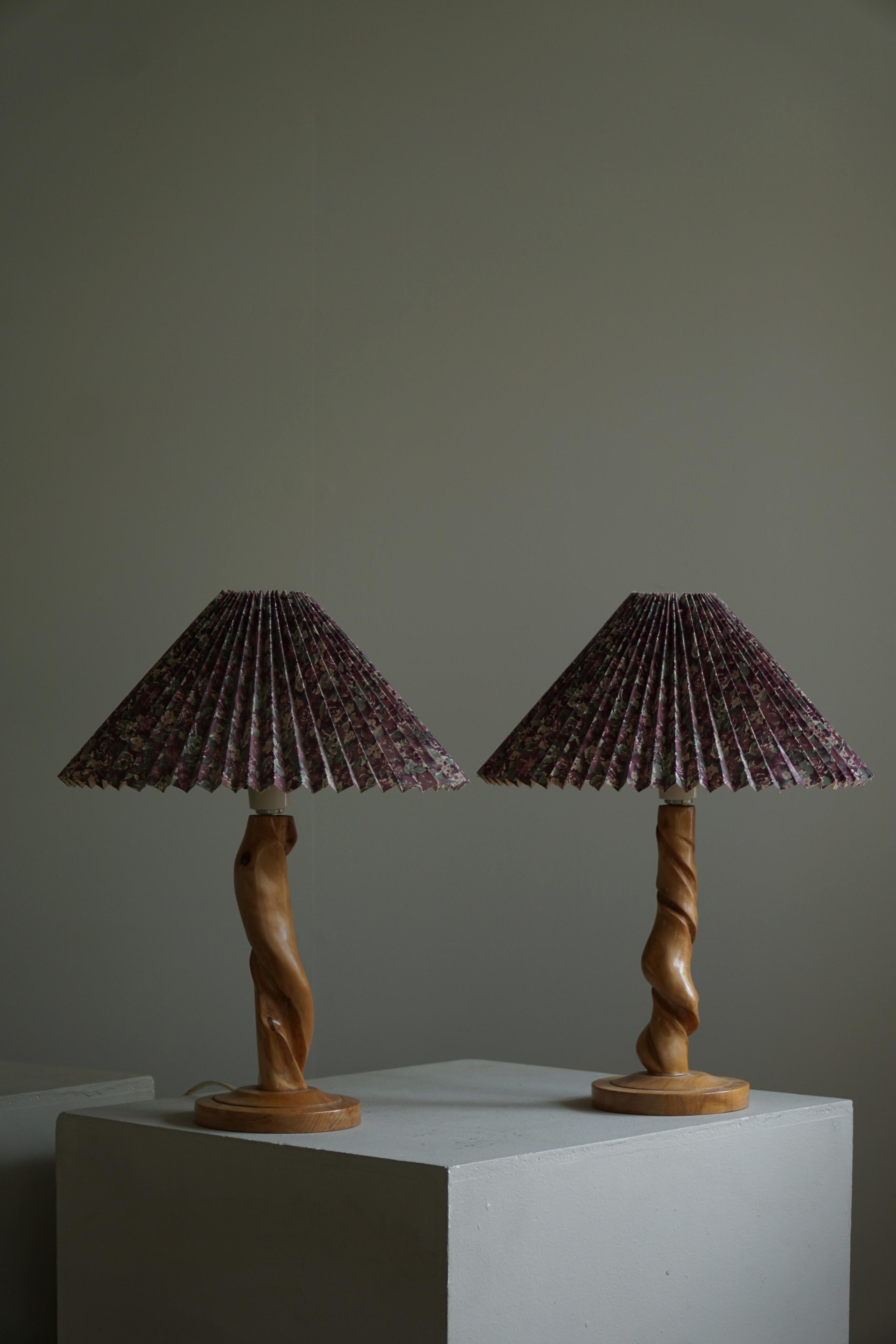 Pair of Sculptural Organic Wooden Table Lamps, Scandinavian Modern, 1970s In Good Condition For Sale In Odense, DK