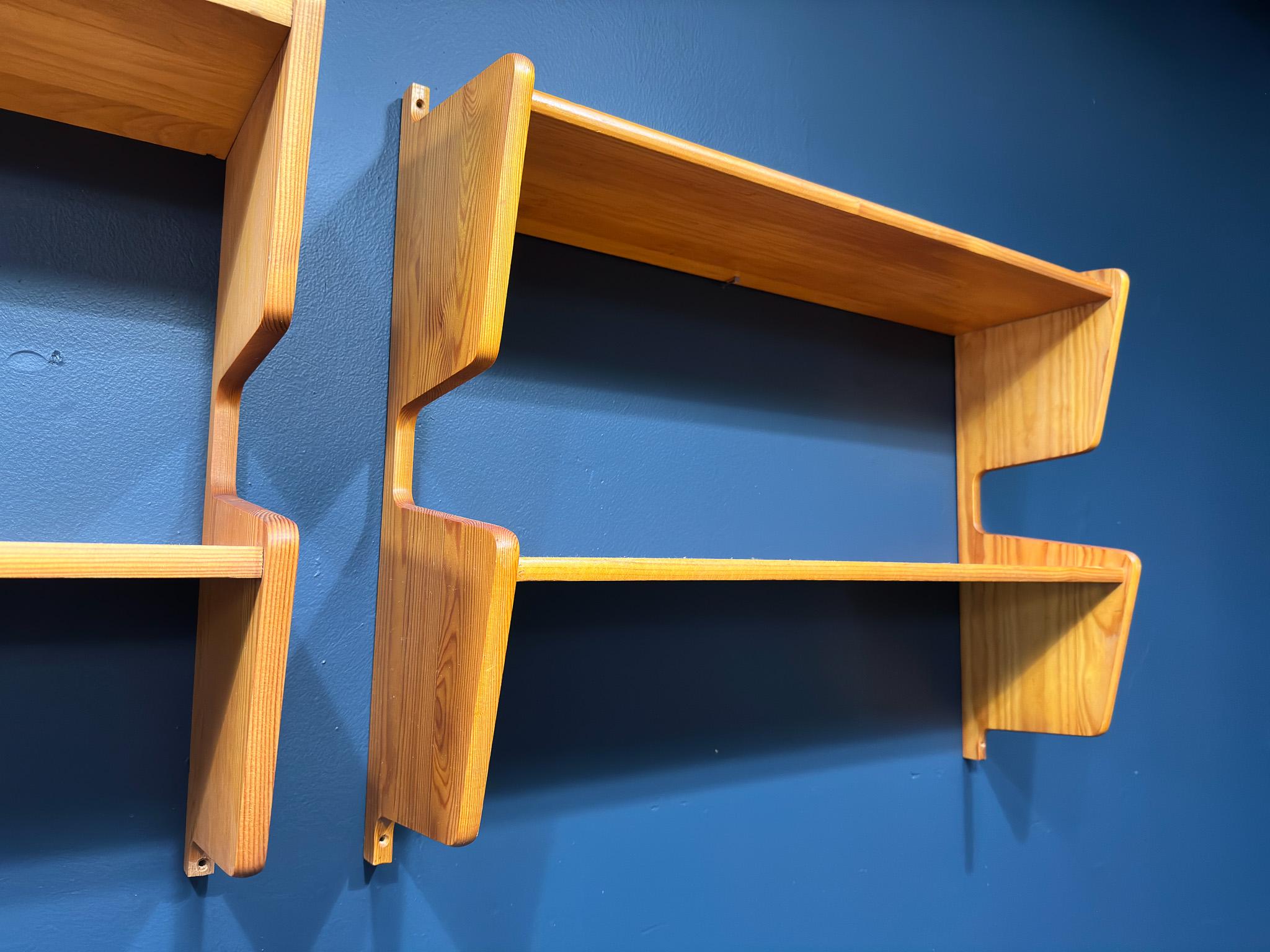 Mid-20th Century Pair of Sculptural Pine Shelves For Sale