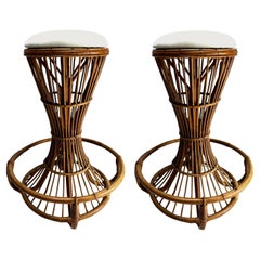 Coppia di sgabelli scultura in rattan di Tito Agnoli, Italia