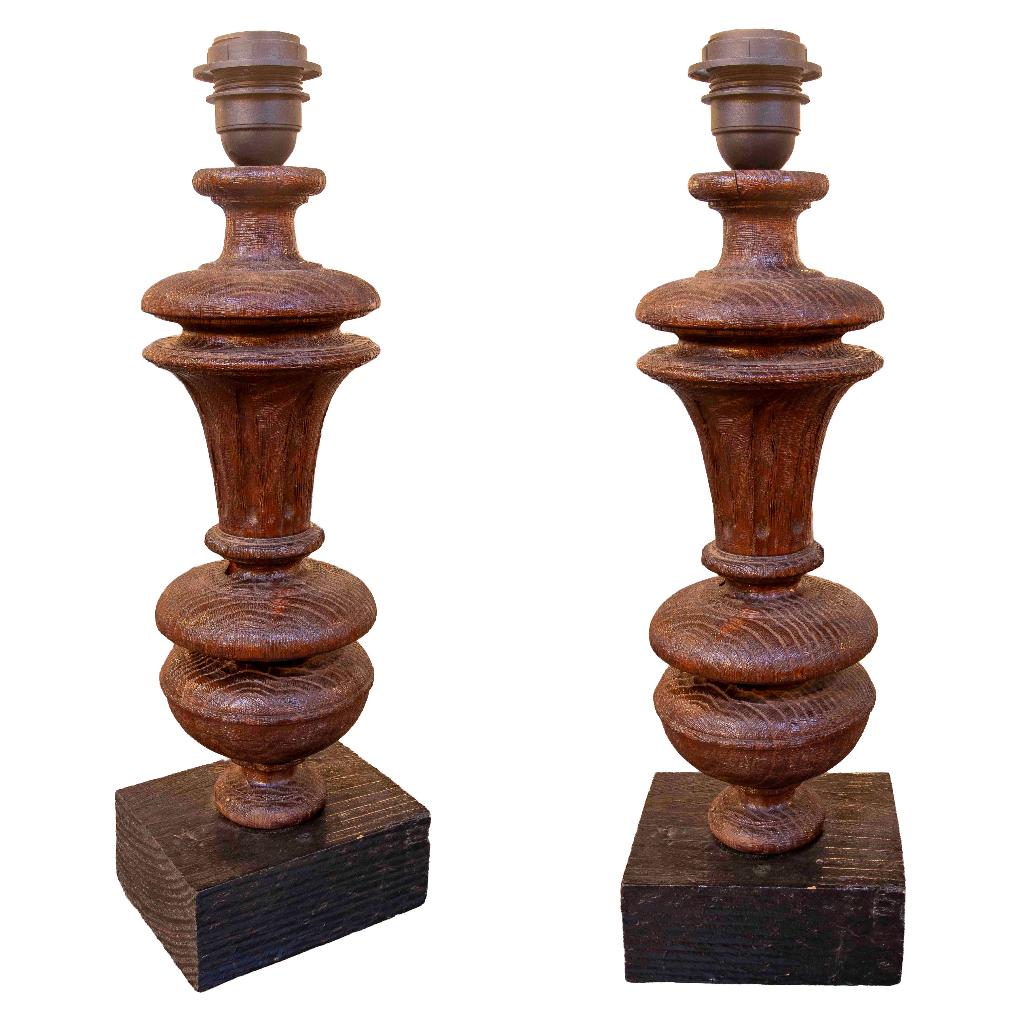 Pair of Sculptural Table Lamps in Turned Wood in Brutalist Style For Sale