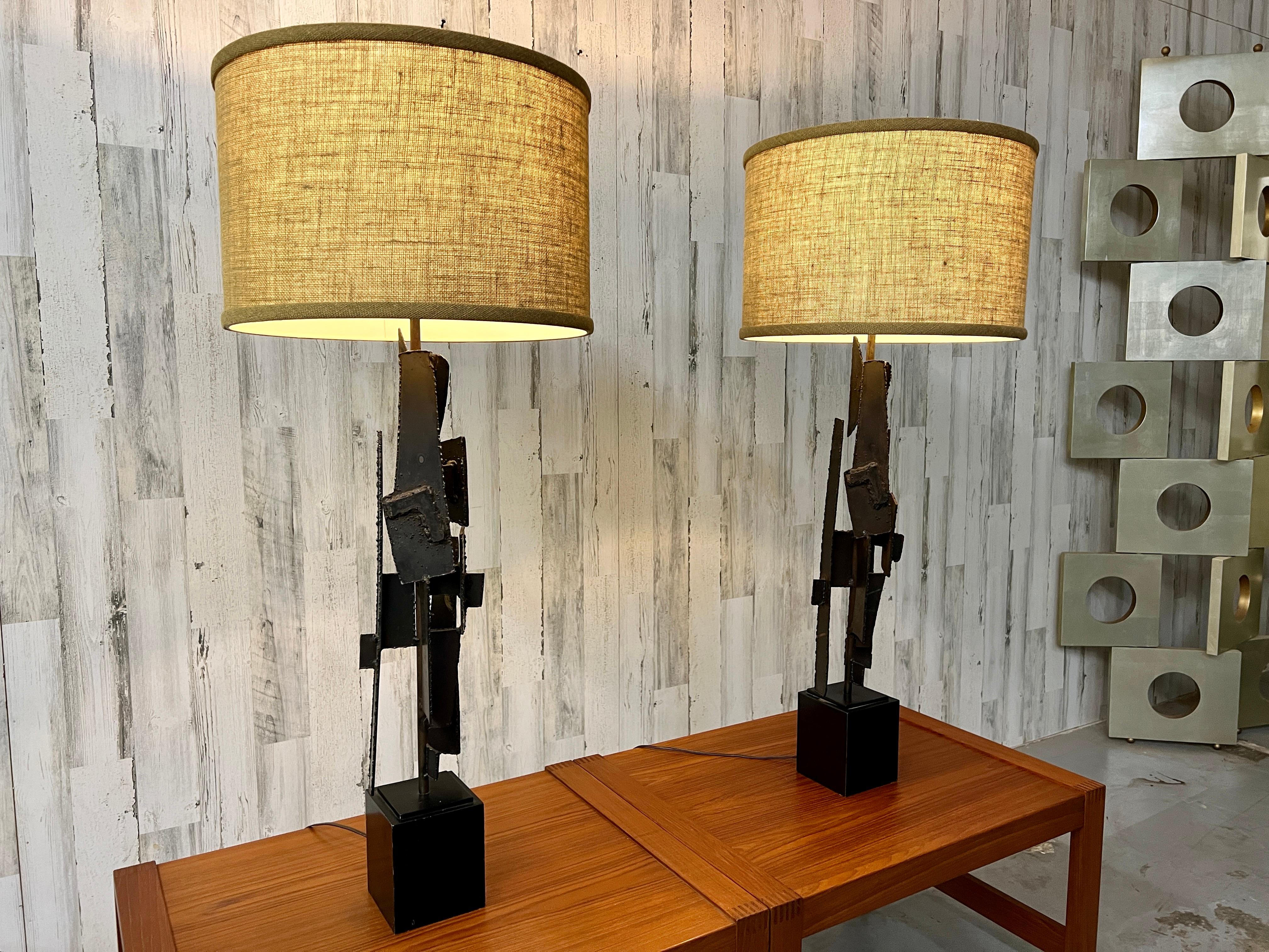 20th Century Pair of Sculptural Torch Cut Lamps by Richard Barr For Sale