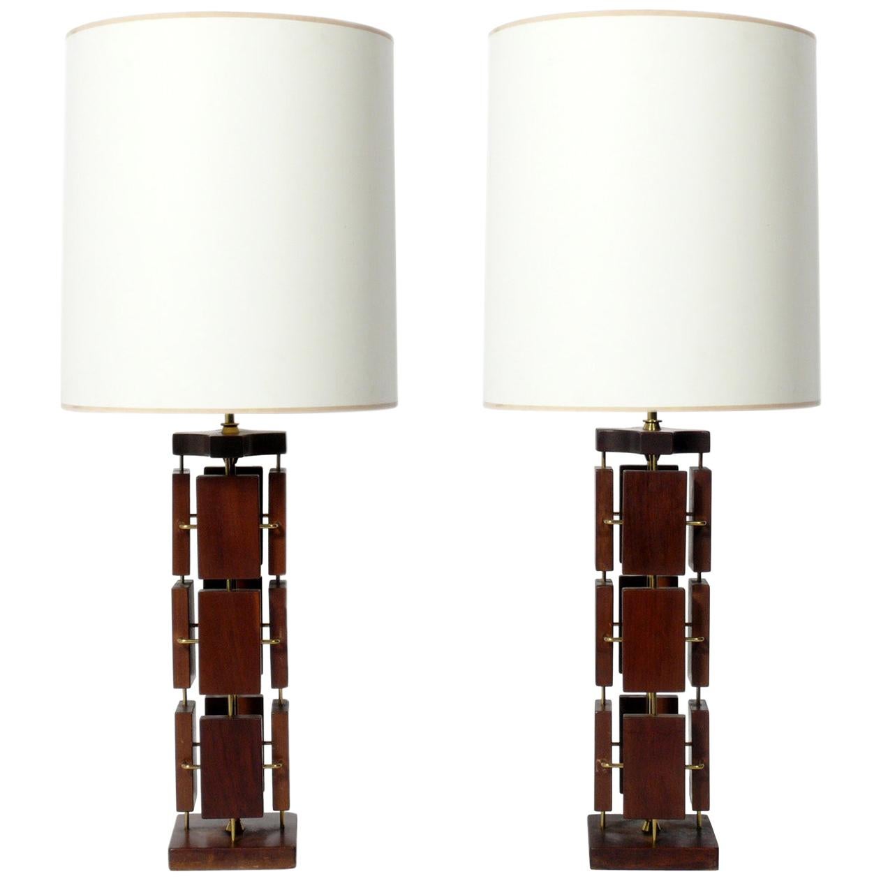 Pair of Sculptural Walnut and Brass Mid-Century Modern Lamps For Sale