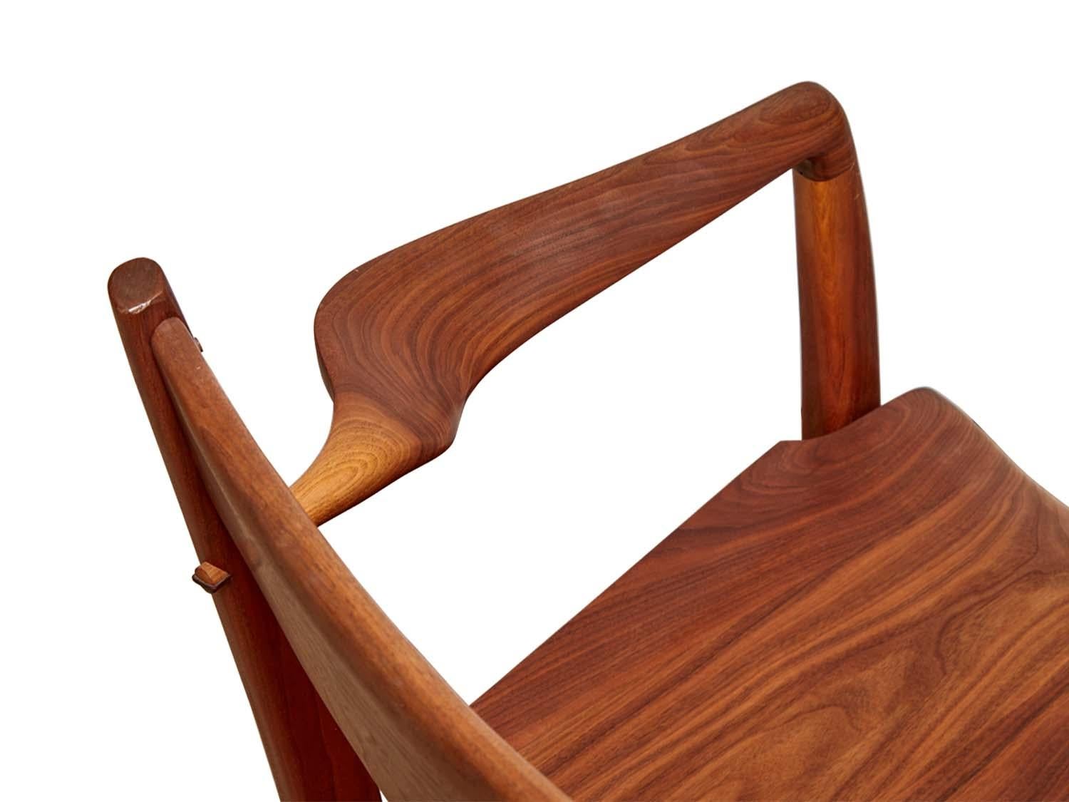 Pair of Sculptural Walnut Chairs by Richard Patterson 3