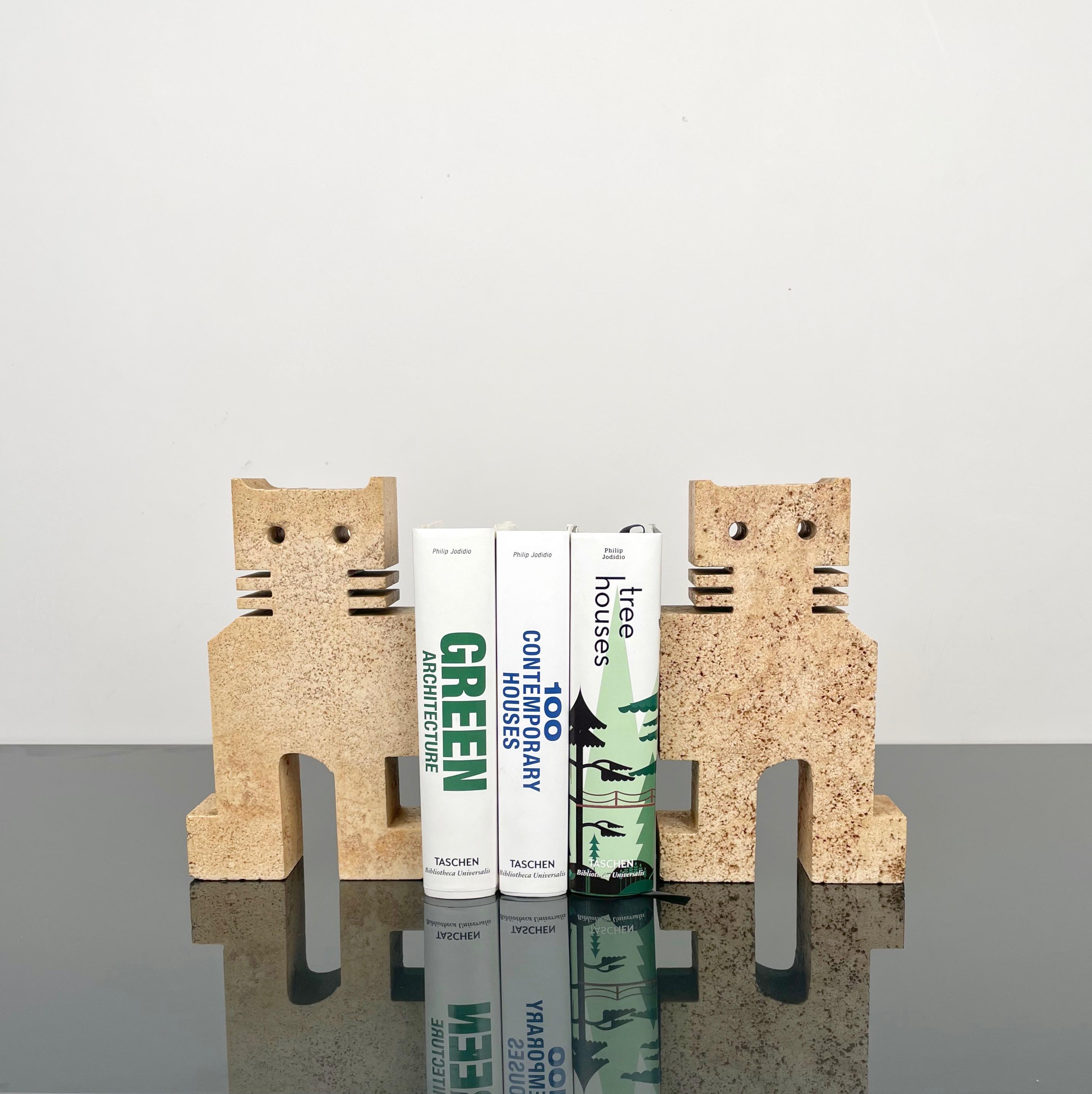 Pair of Sculptures Bookends Cats in Travertine Fratelli Mannelli, Italy 1970s 4