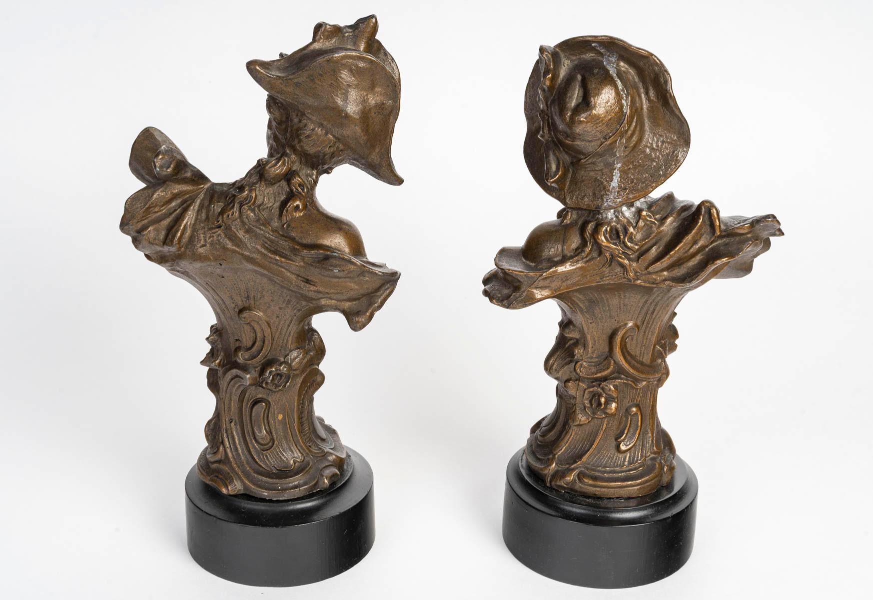 French Pair of Sculptures in Regule, Wooden Base, Art Nouveau, 1900. For Sale
