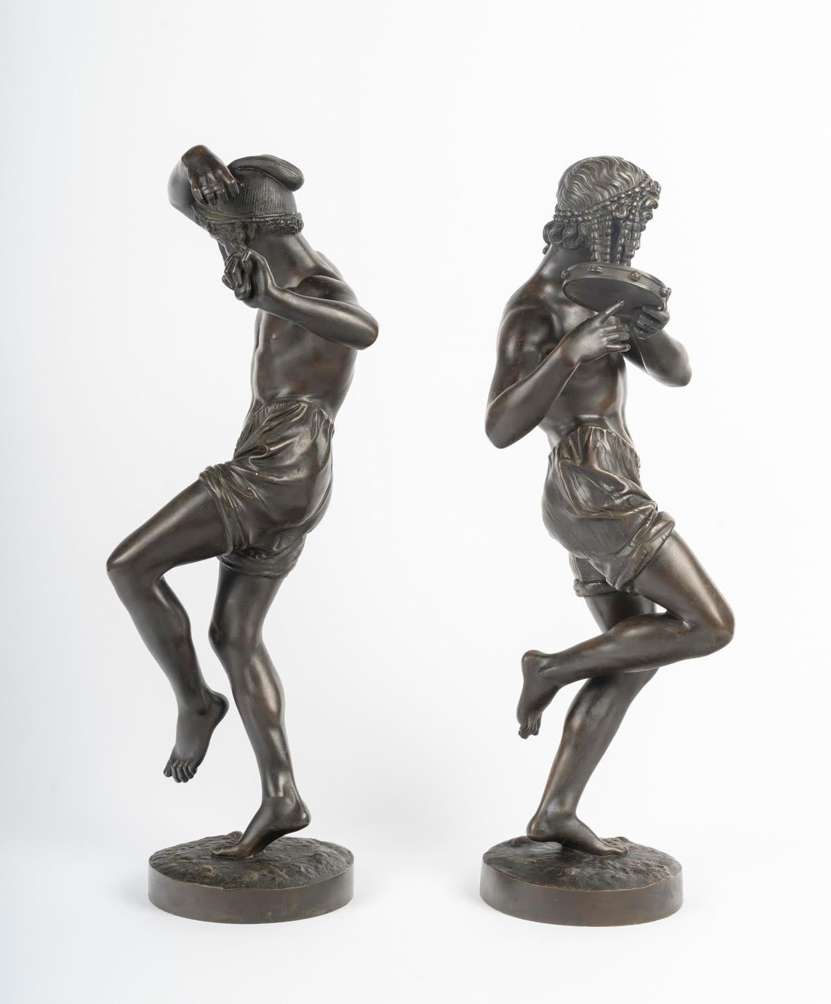 XIX secolo Coppia di sculture di due ballerine napoletane in bronzo di Francisque Duret. in vendita