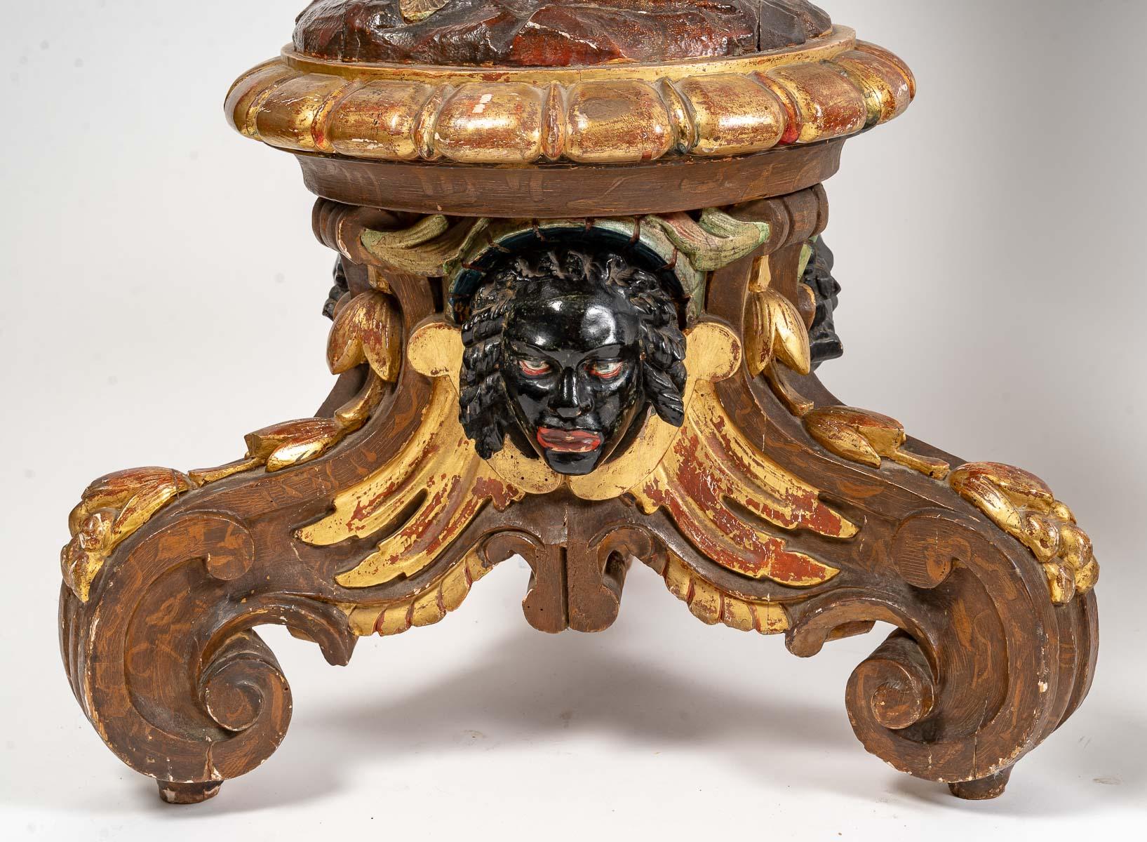Italian Pair of Sculptures Representing American Indians Forming a Planter For Sale