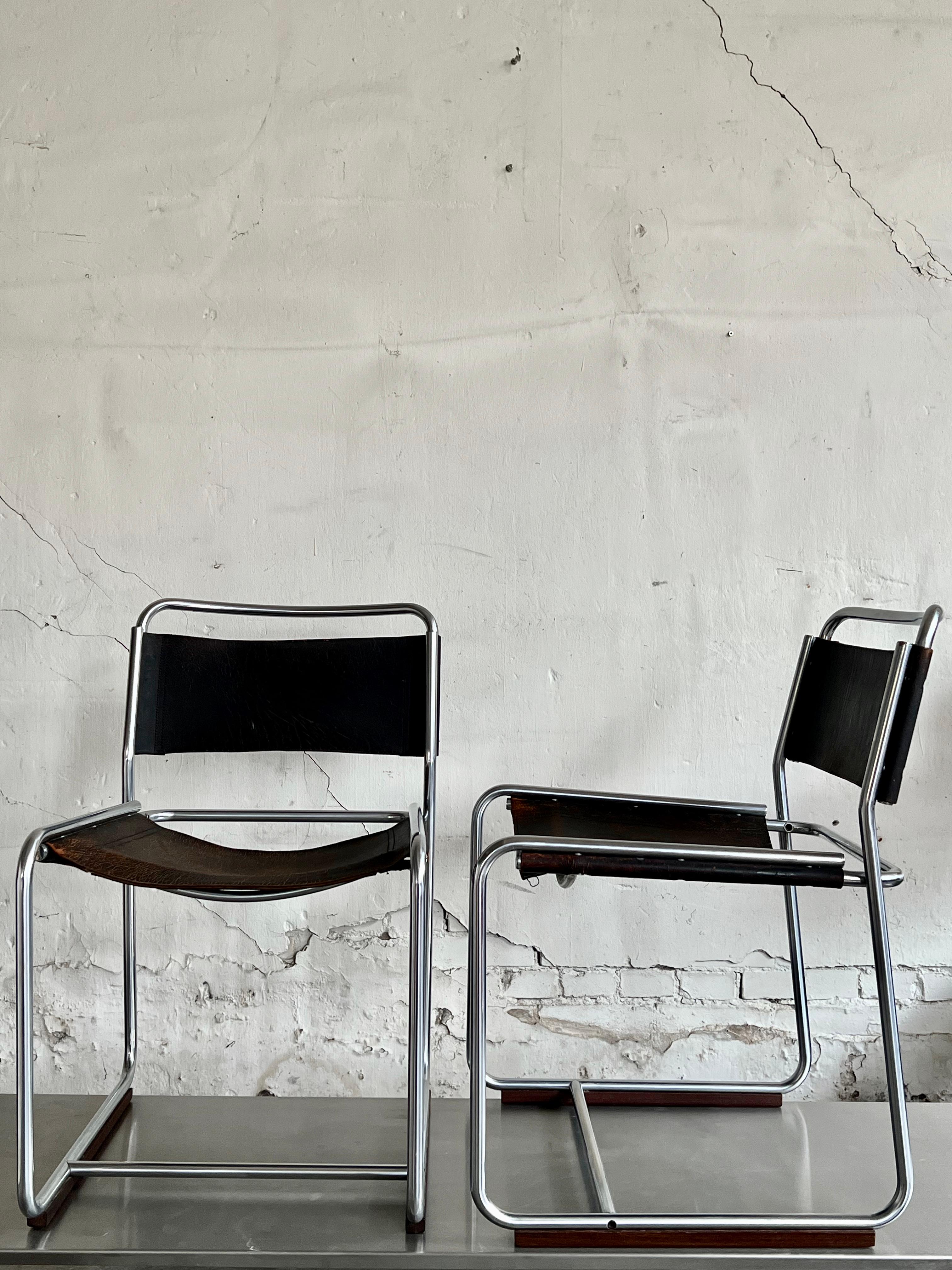 20th Century Pair of SE 18 chairs by Bataille & Ibens for 't Spectrum, 1971 For Sale
