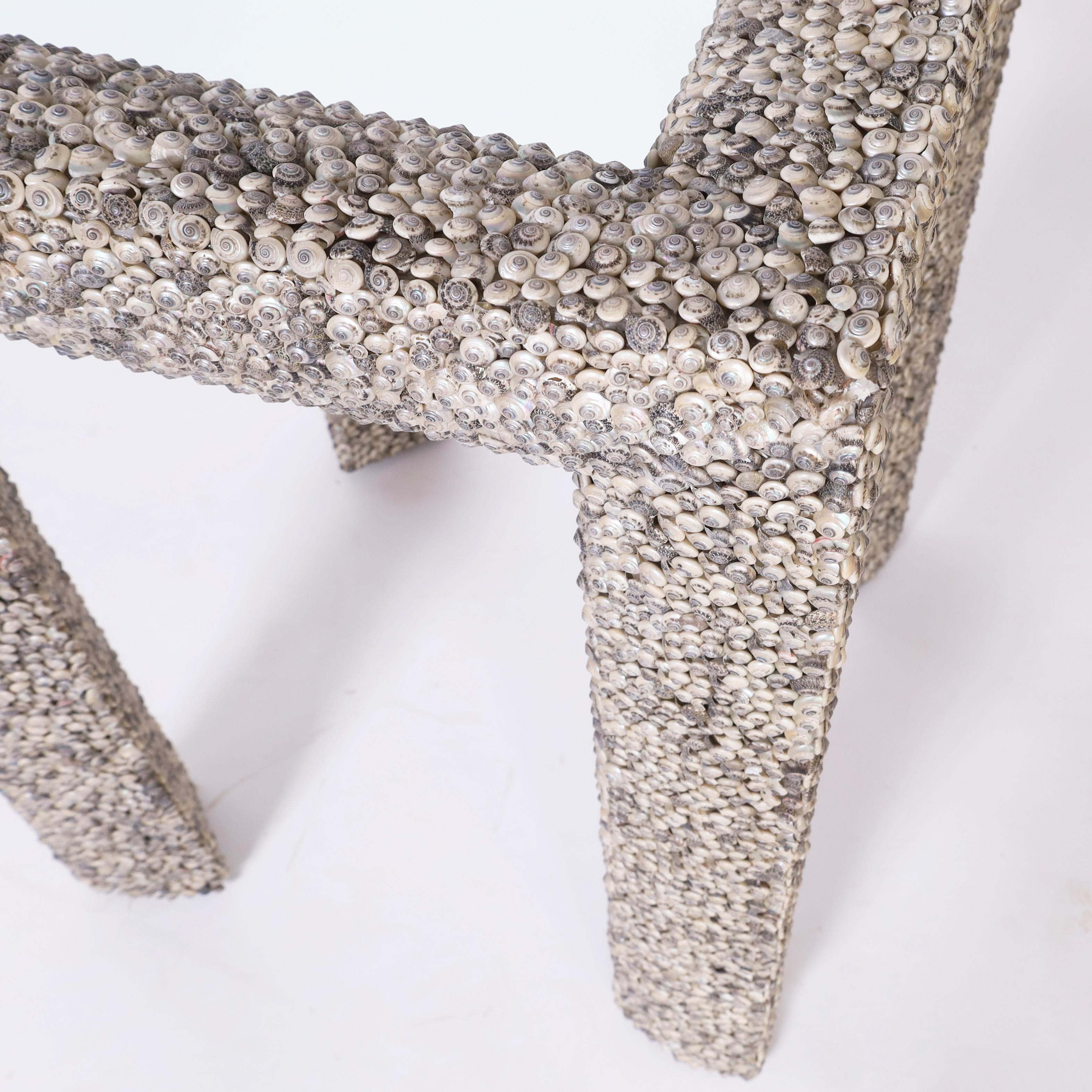 Pair of Seashell Encrusted Parsons Style Mirror Top Stands or Tables In Good Condition For Sale In Palm Beach, FL