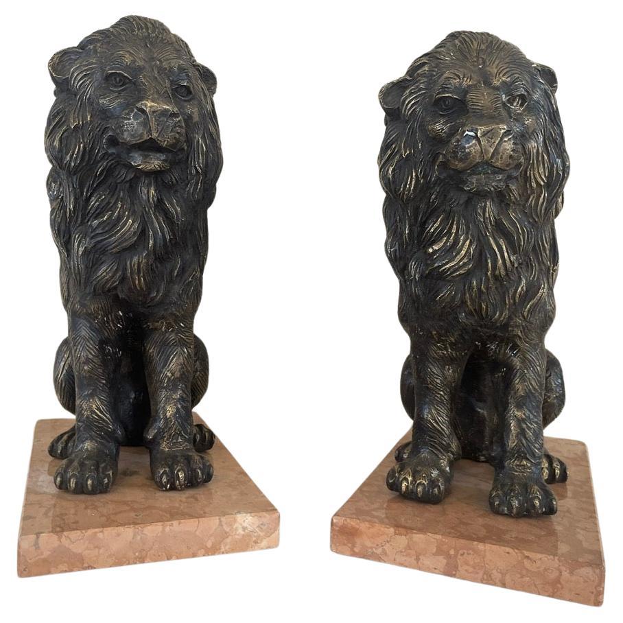 Pair of Seated Bronze Lost Wax Lions with Red Marble base Verona, 1960/70 Naples For Sale