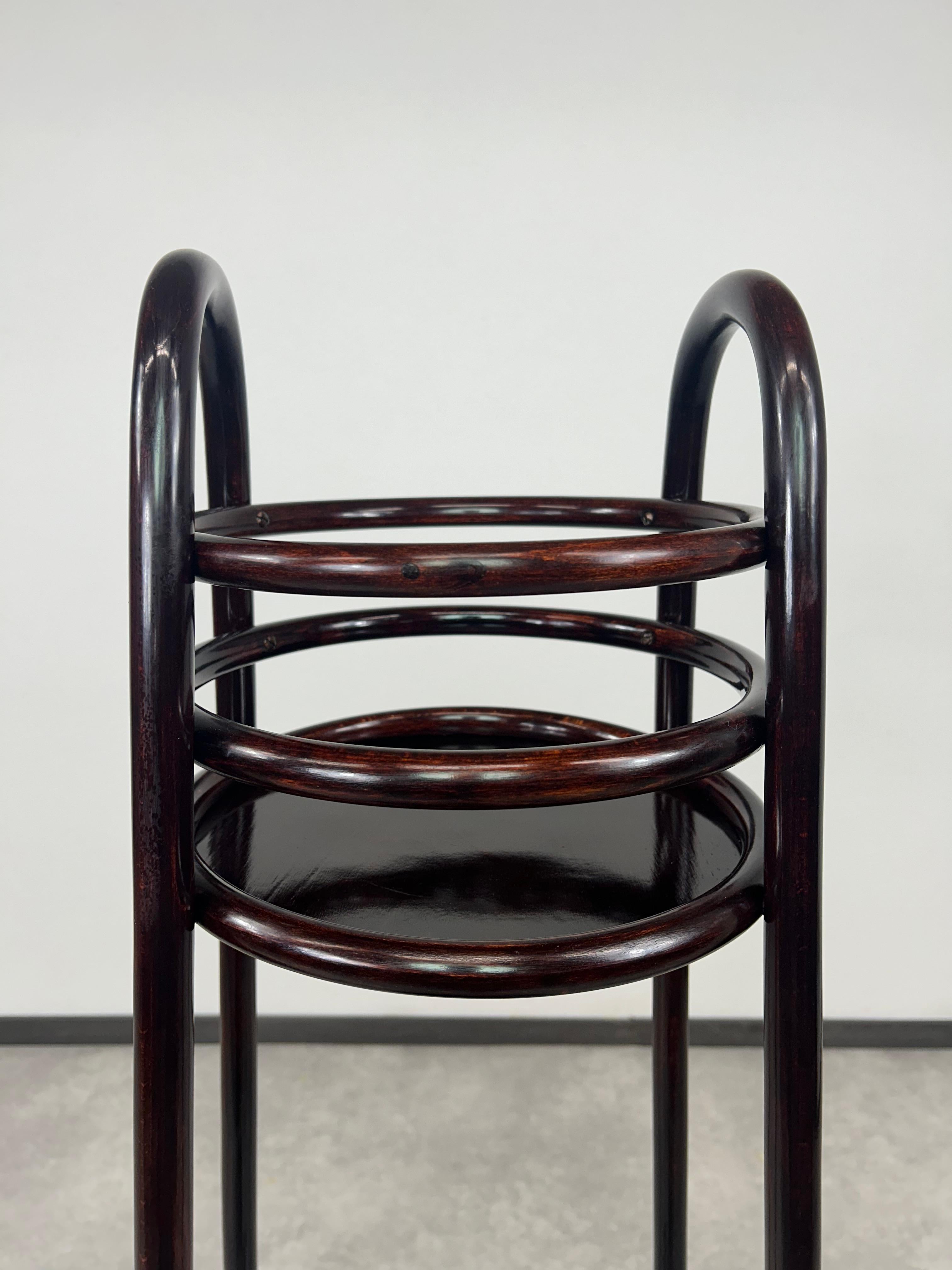 Pair of secession plant stands no.1109 by J&J Kohn For Sale 1