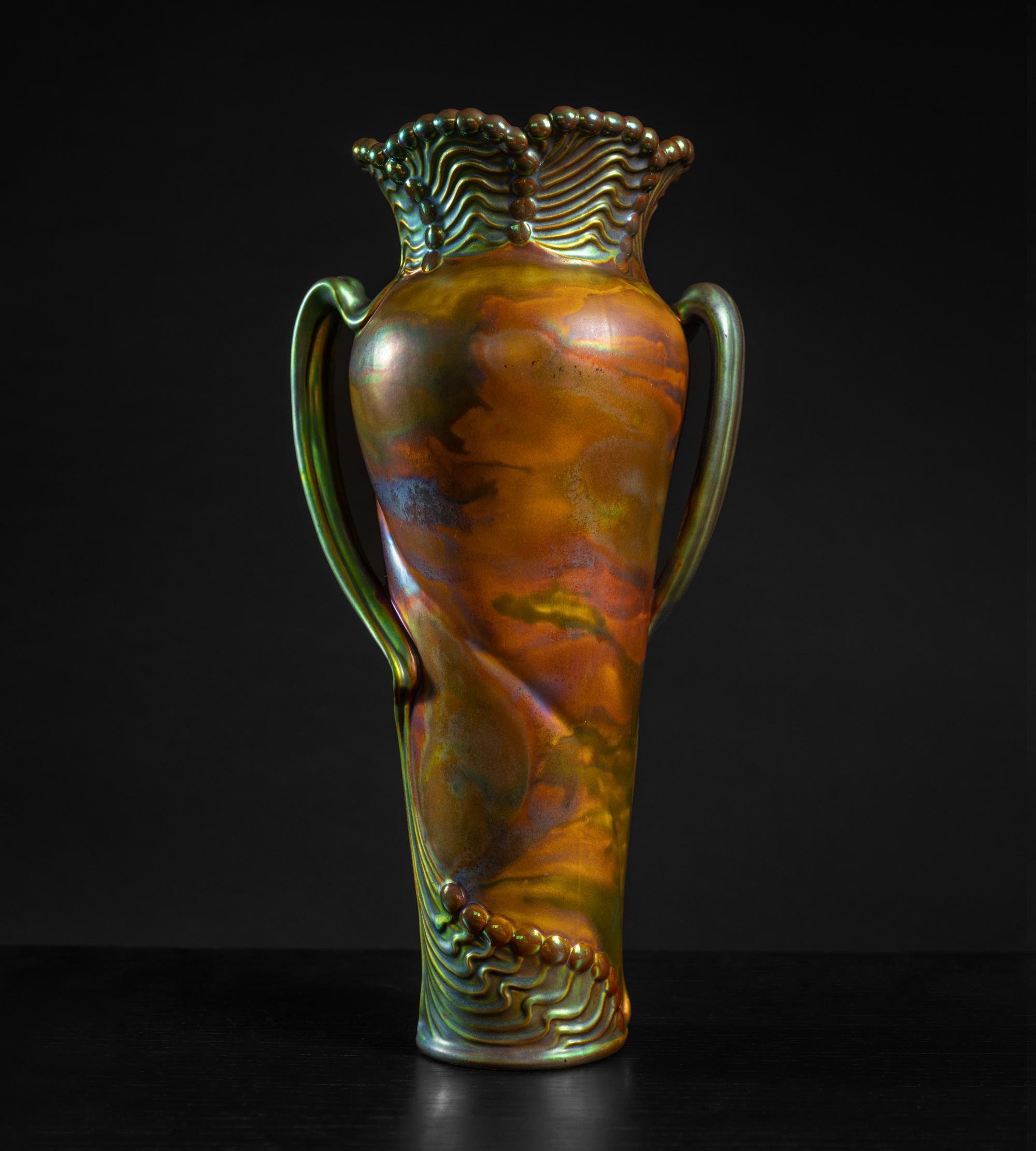 Vasen aus der Sezessionszeit von Lajos Mack für Zsolnay, Paar im Angebot 3