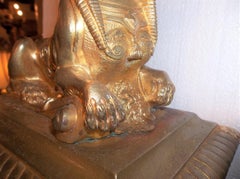 Paar Sphinxen aus Ormolu oder vergoldeter Bronze des Zweiten Kaiserreichs auf Sockeln mit Bacchusmaske