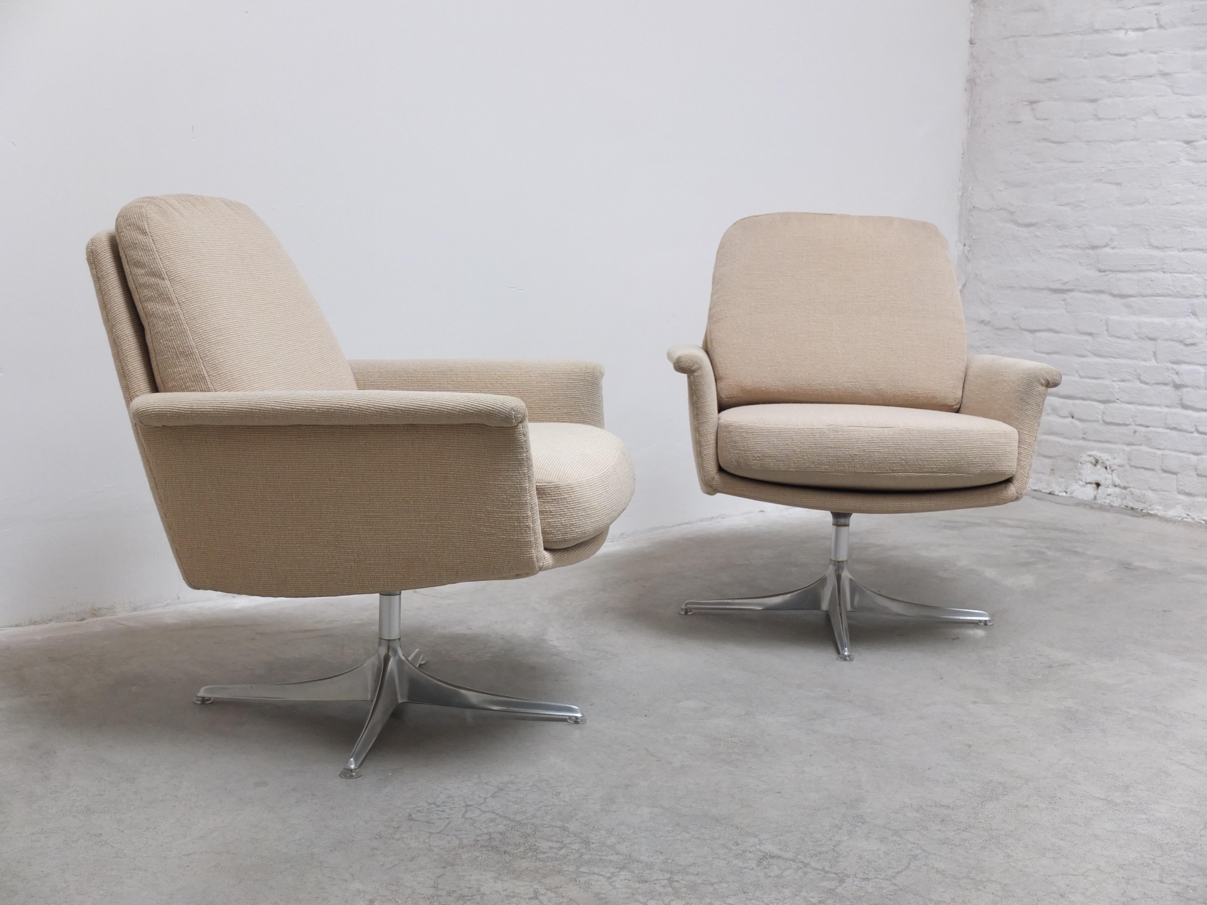 Pair of 'Sedia' Swivel Lounge Chairs by Horst Brüning for COR, 1960s 8