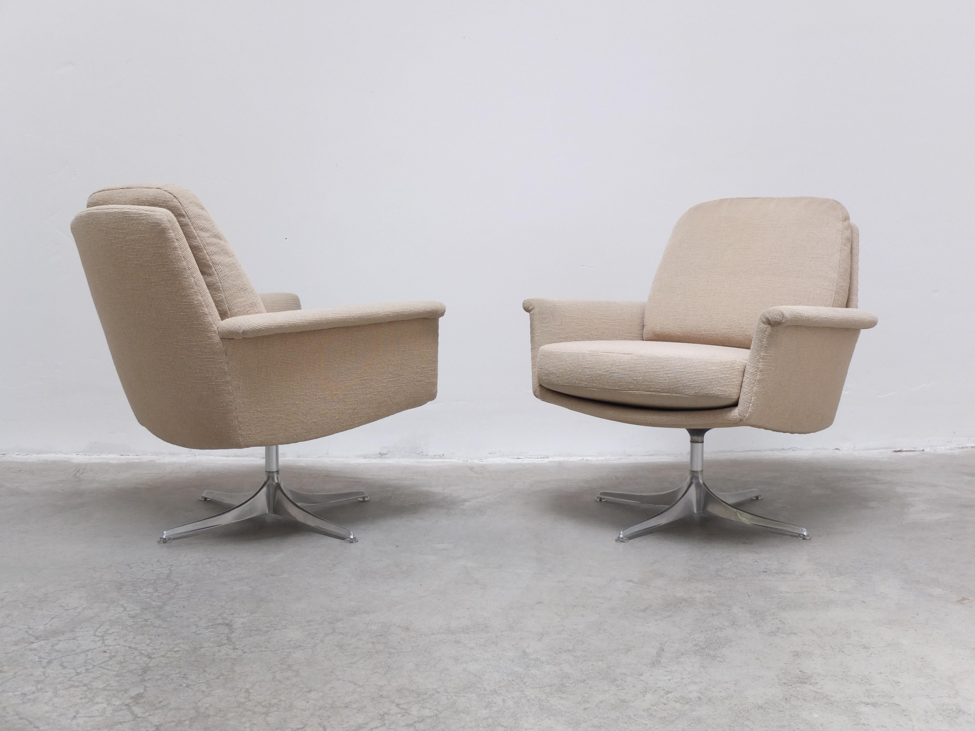 Pair of 'Sedia' Swivel Lounge Chairs by Horst Brüning for COR, 1960s 9