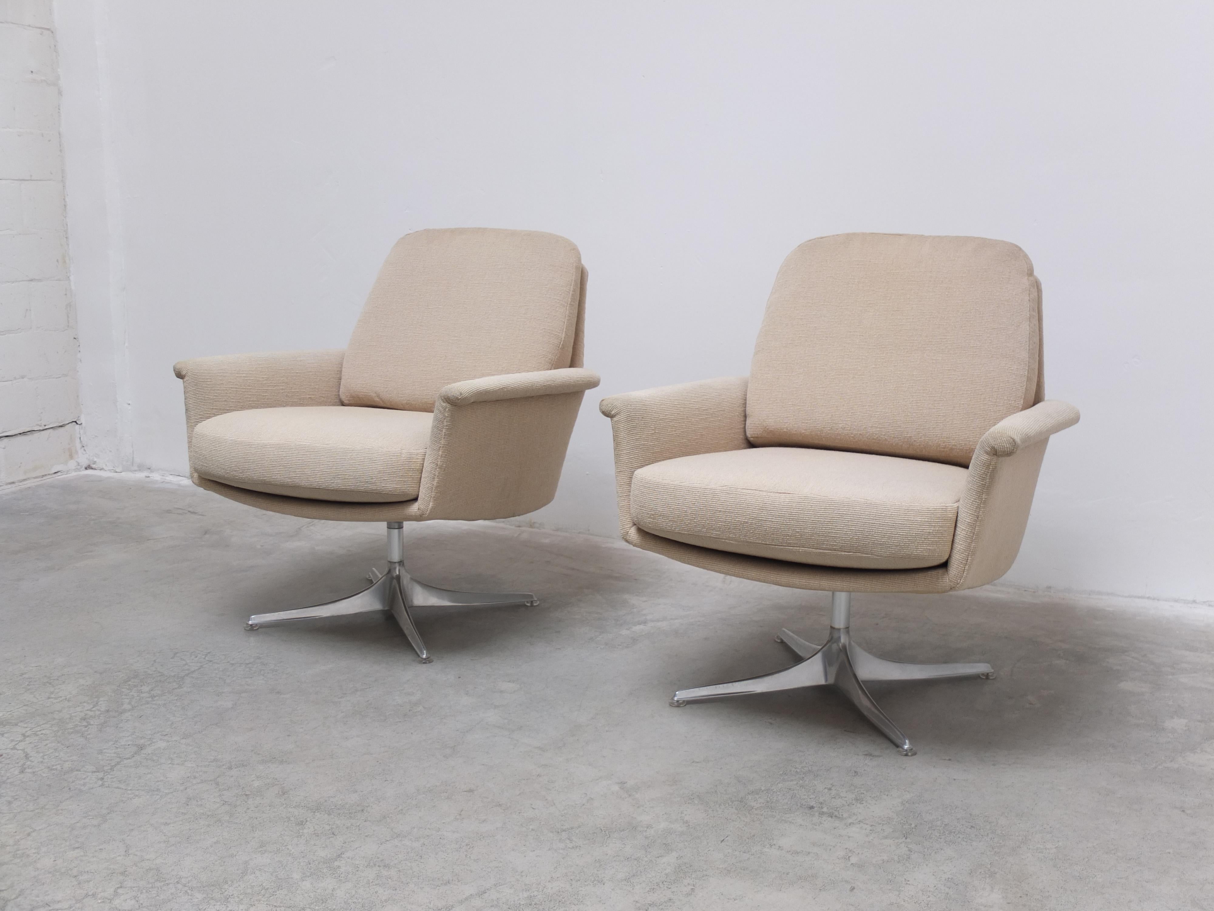 German Pair of 'Sedia' Swivel Lounge Chairs by Horst Brüning for COR, 1960s