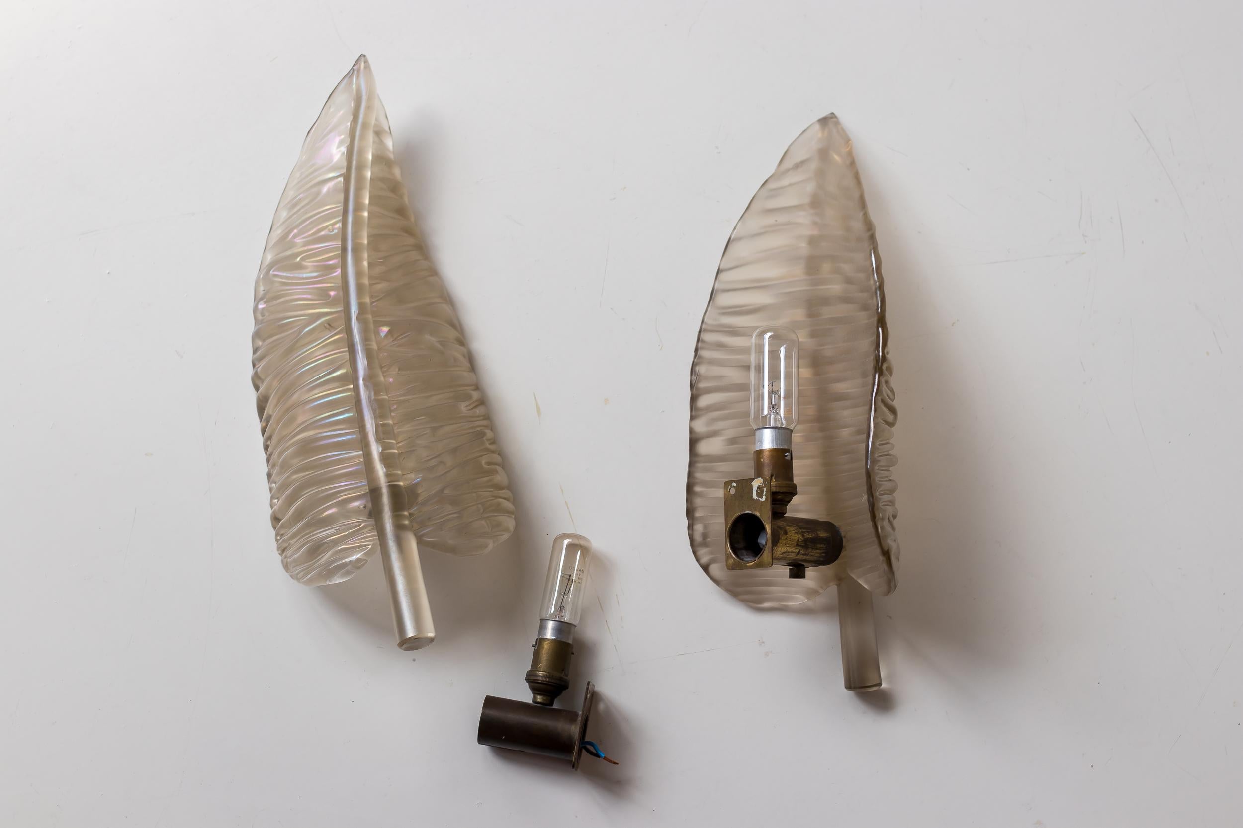 Pair of Seguso Feather Sconces 3