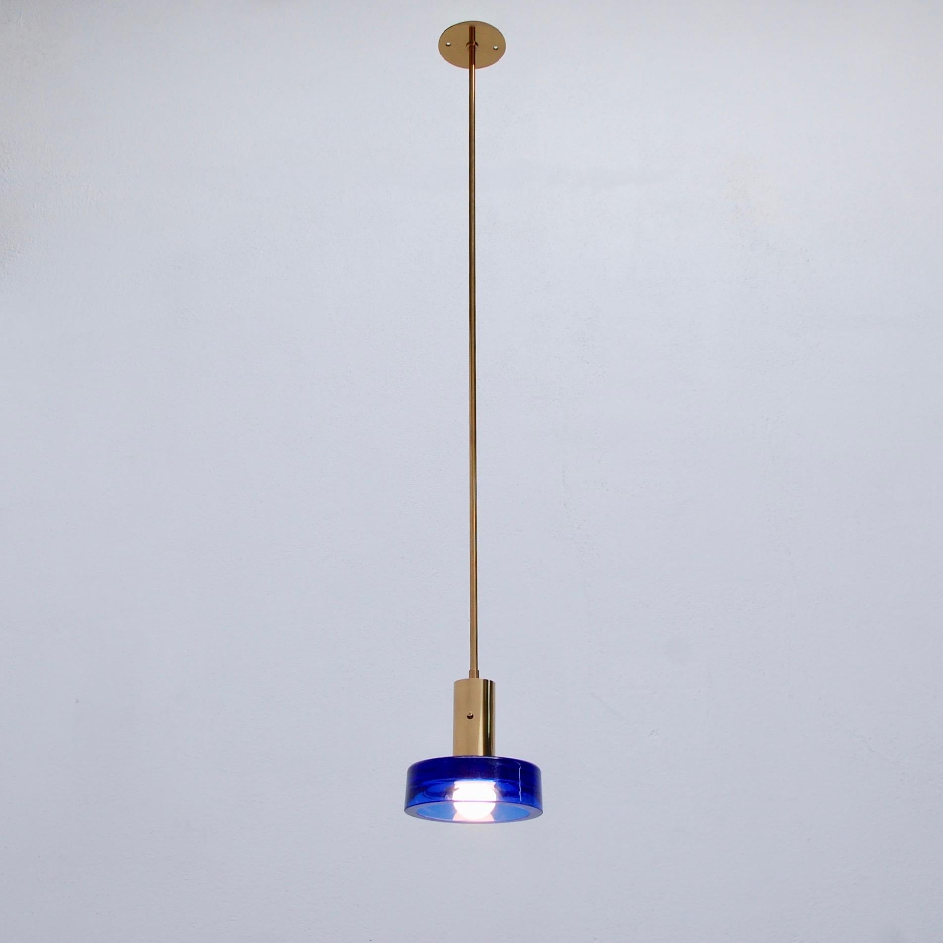 Pair of Seguso Pendants In Good Condition For Sale In Los Angeles, CA