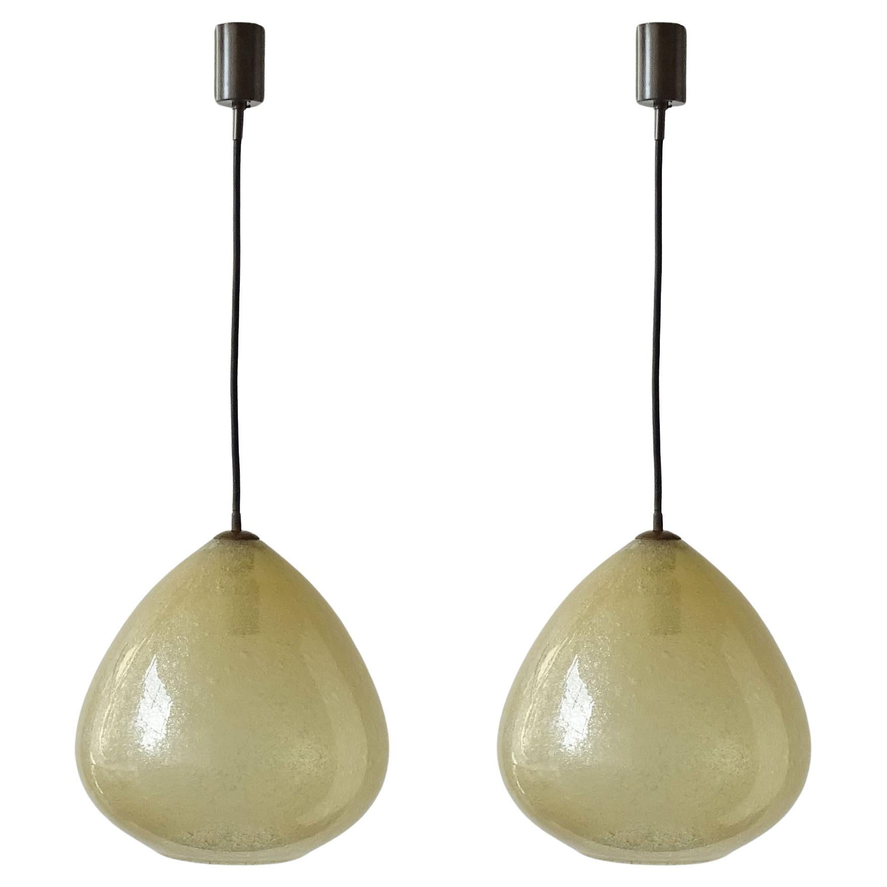 Pair of Seguso yellow Murano Glass pendant lamps, Italy 1950s For Sale