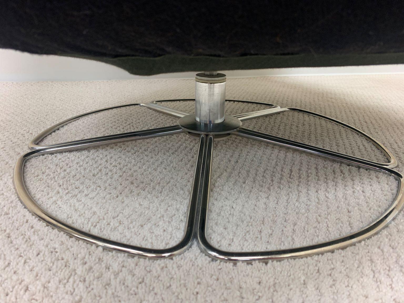 American Pair of Selig Midcentury 1970s Swivel Chrome Base Lounge Chairs
