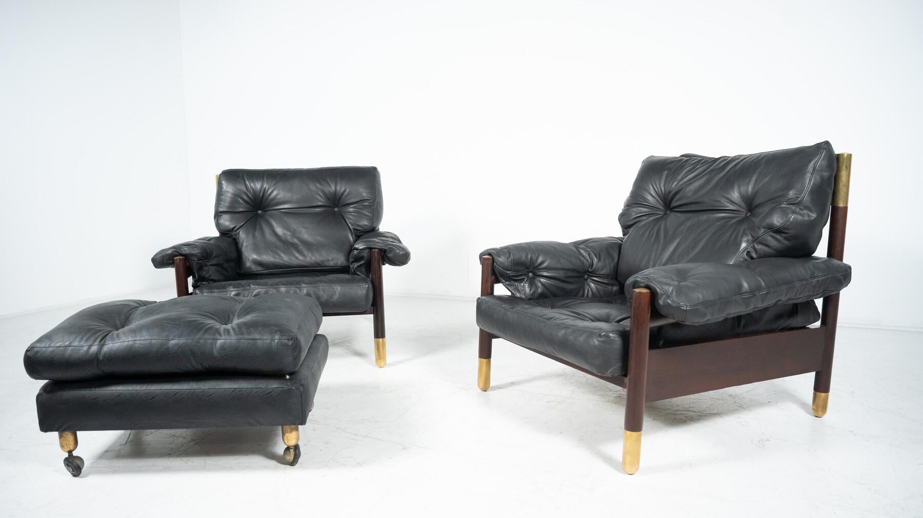 Mid-Century Modern Paire de fauteuilsella avec pouf de Carlo De Carli pour Sormani, années 60 en vente