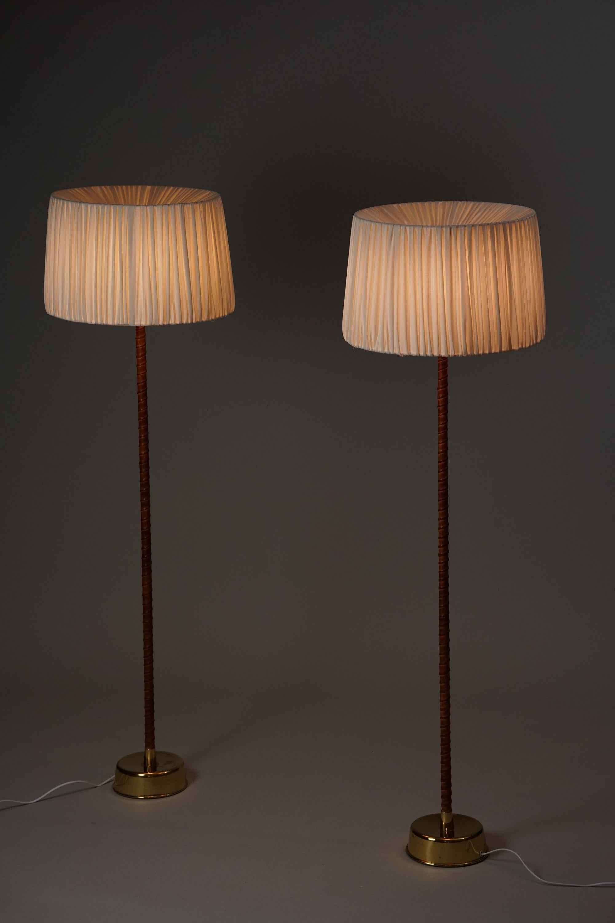 Scandinavian Modern Pair of Senator Floor Lamps, Lisa Johansson-Pape, Orno Oy, 1950s