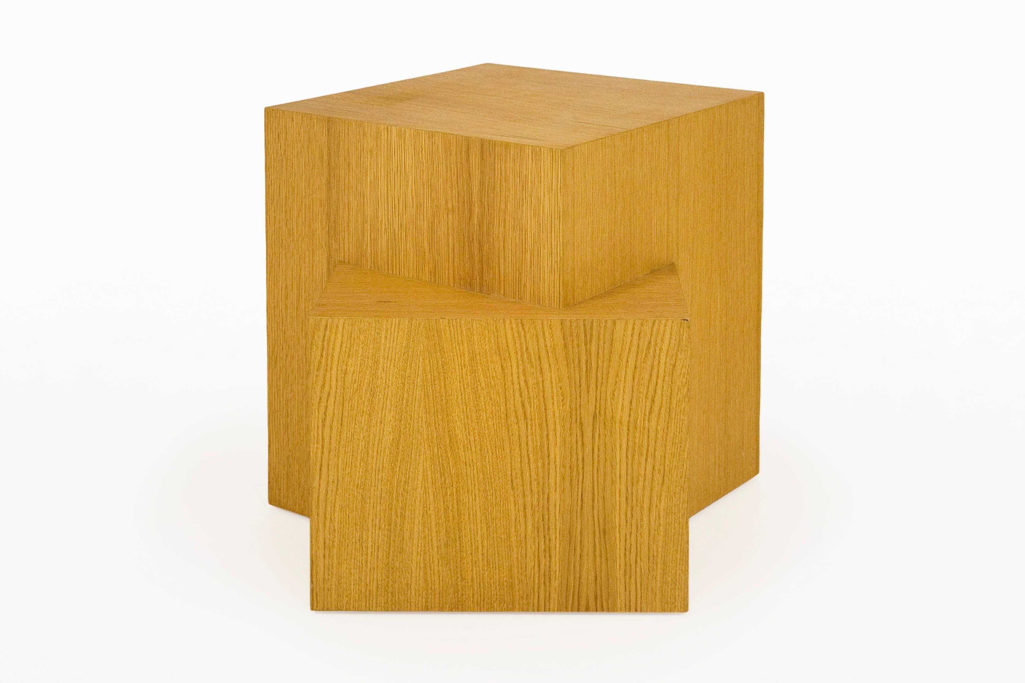 Pareja de mesas auxiliares contemporáneas Serge Castella, Francia, hacia 2000 Brutalista en venta