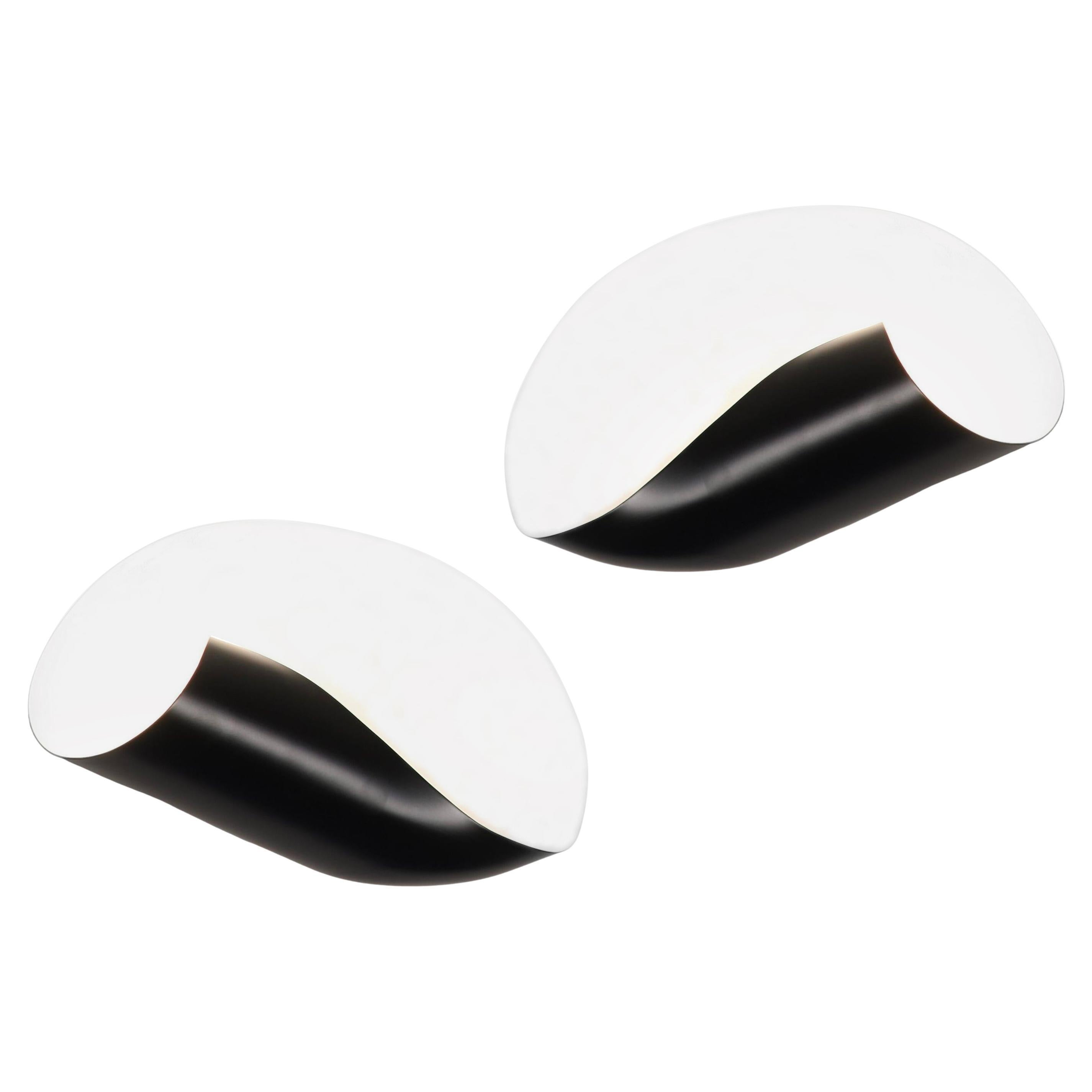 Coppia di lampade da parete "Conche" di Serge Mouille in nero